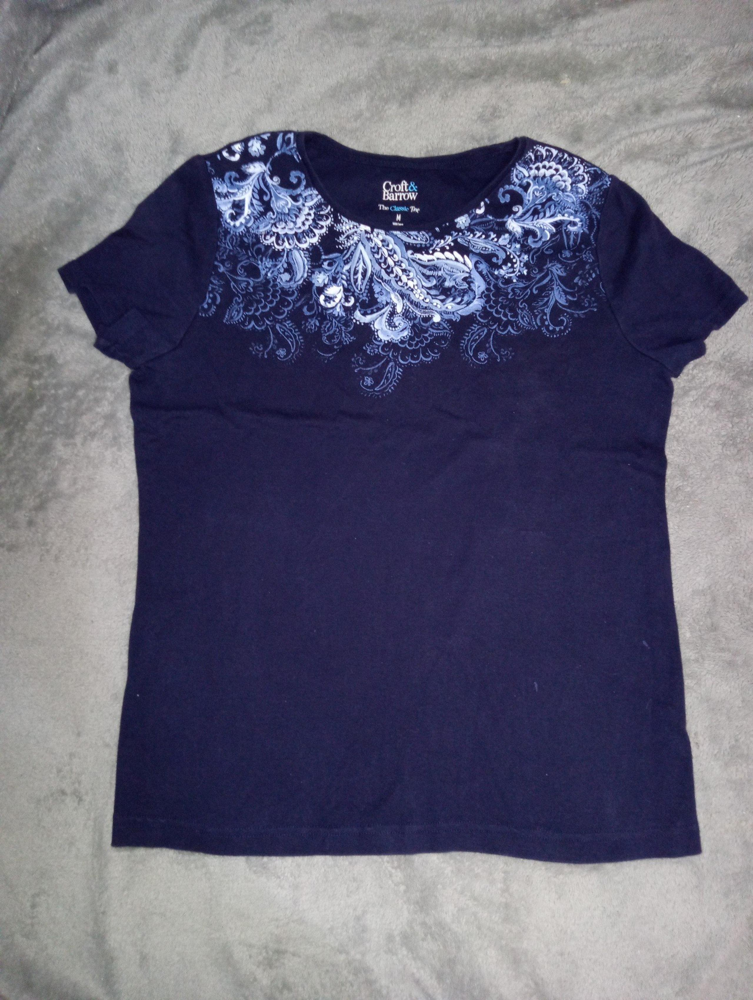Croft & Barrow T Shirt. Smth