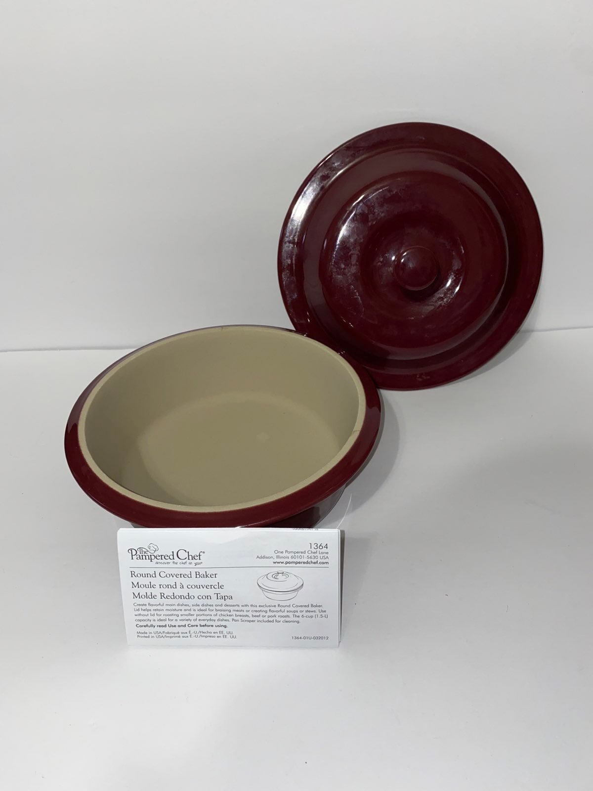Pampered Chef Round Covered Baker Cranberry 1364 New No Box