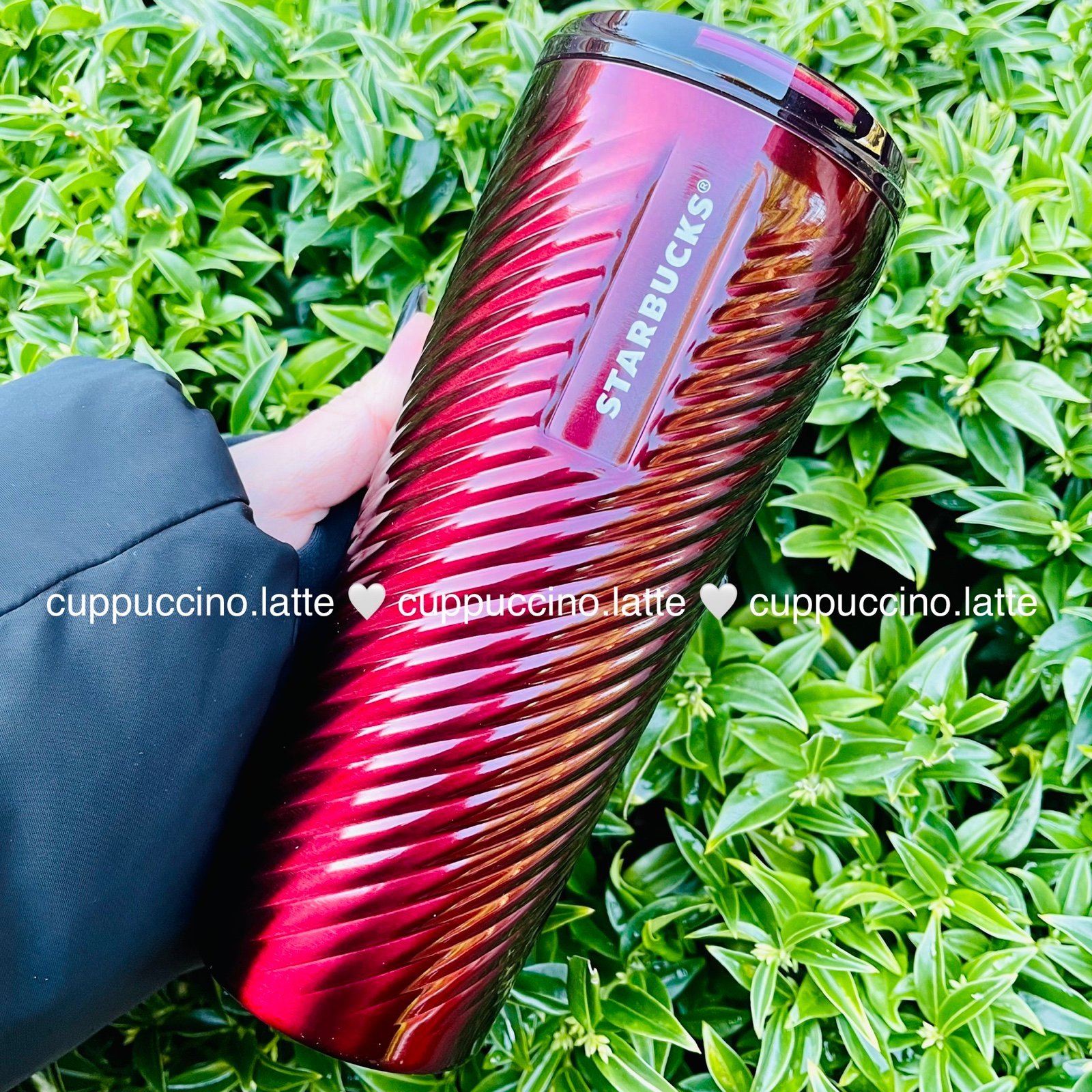 NWT Starbucks 2023 Holiday Red Diagonal Spiral Textured SS Cold Brew Tumbler