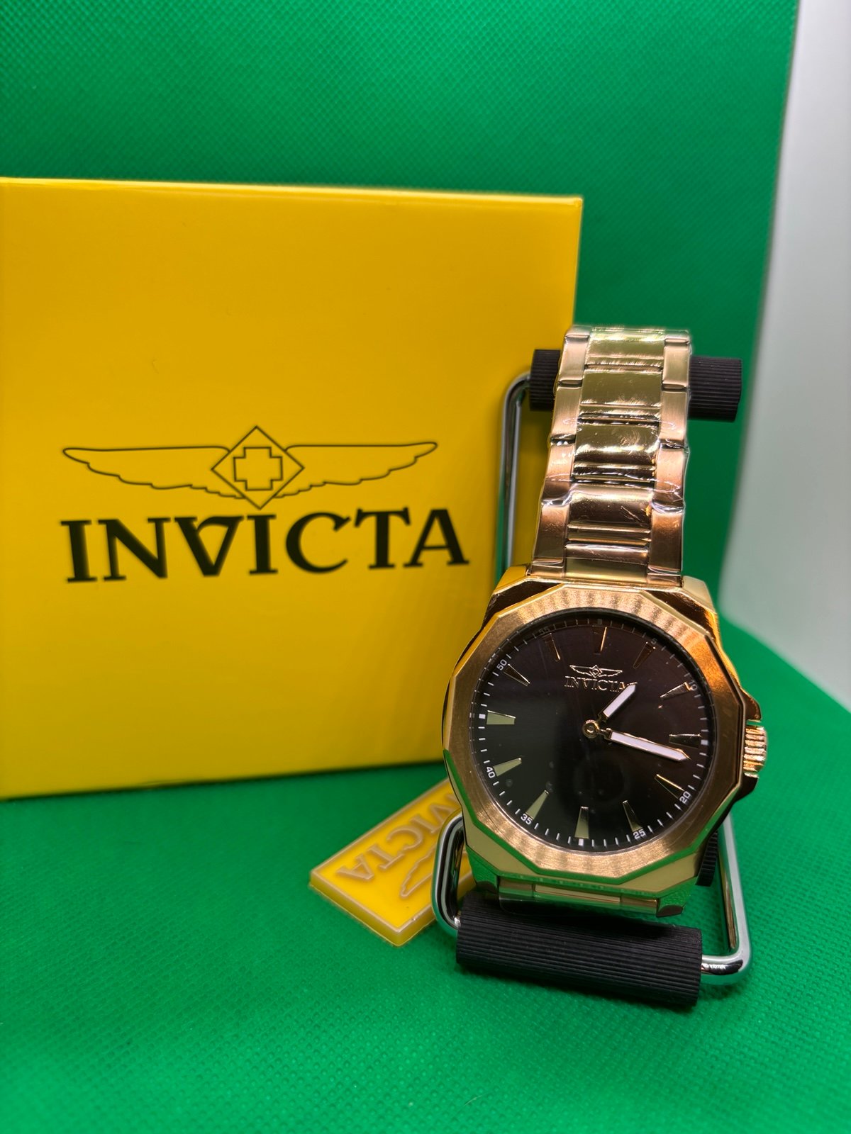 Invicta men’s speedway watch 42 mm gold