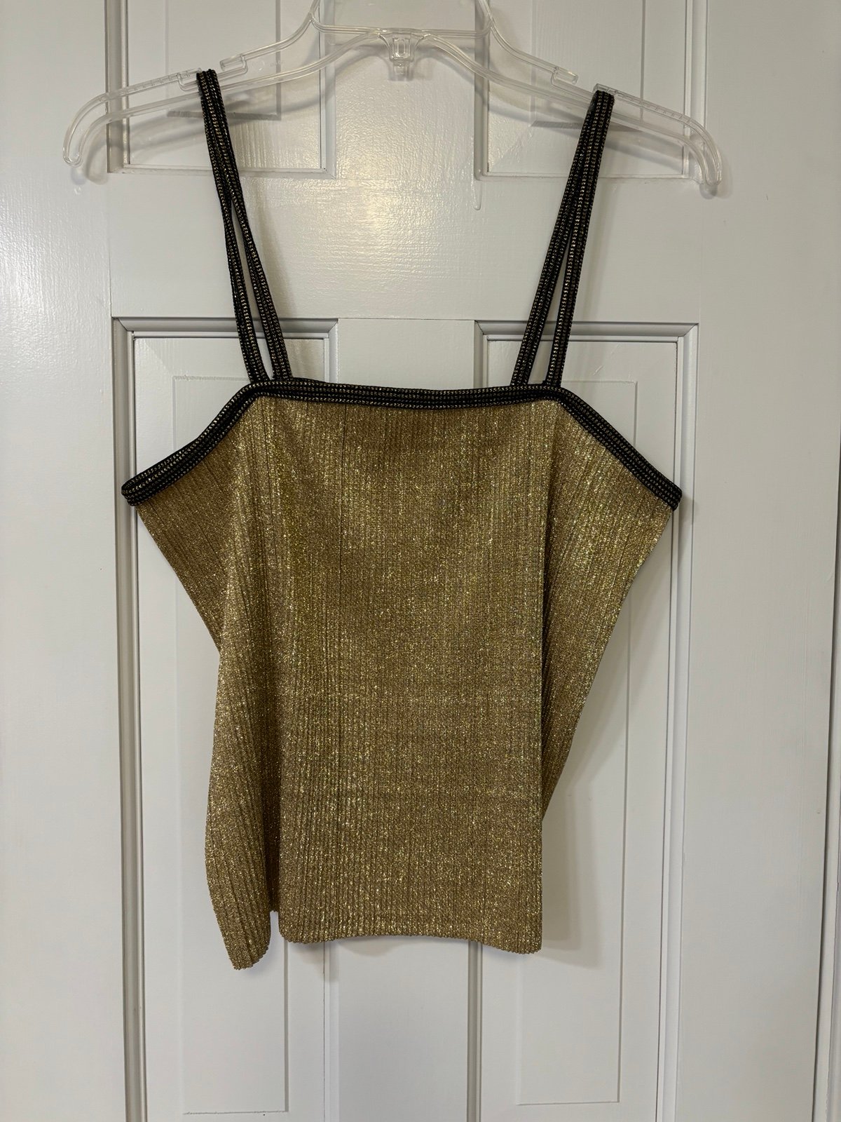 womens tops