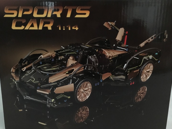 Moyu Race Sports Car 1:14 Scale Building set 1200+pcs Black/Gold