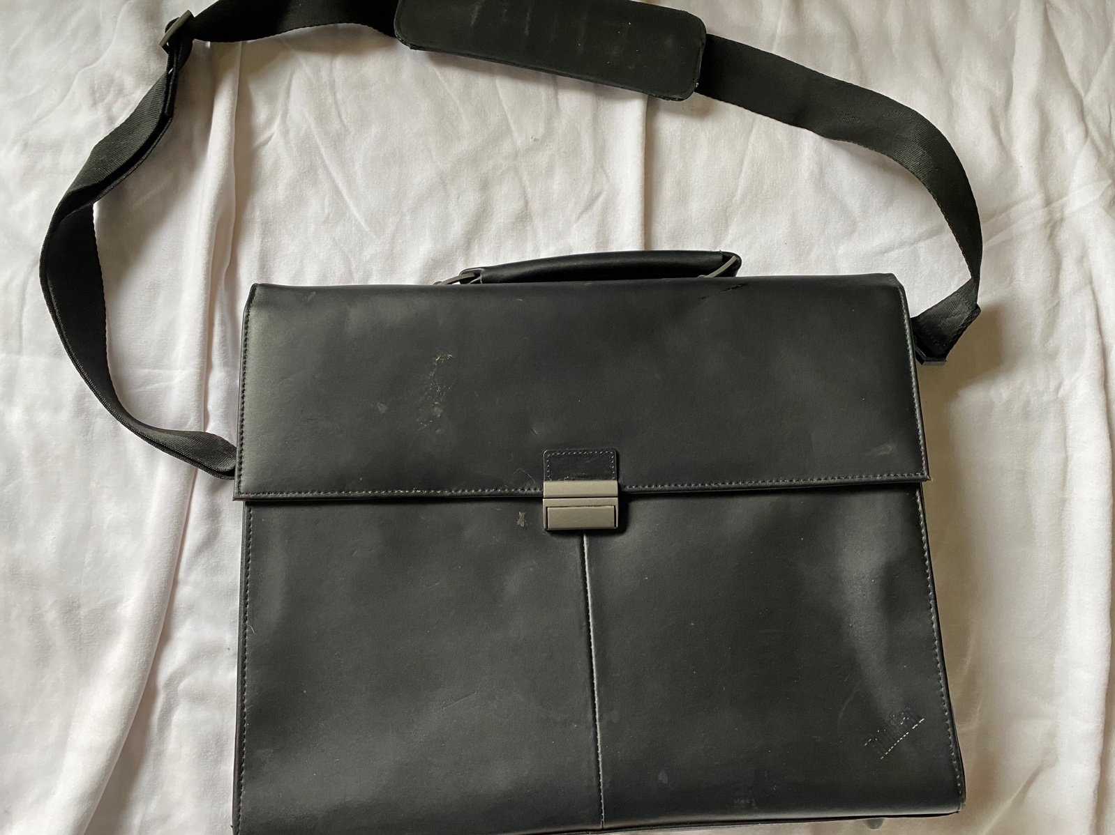 Leather thinkpad briefcase/satchel