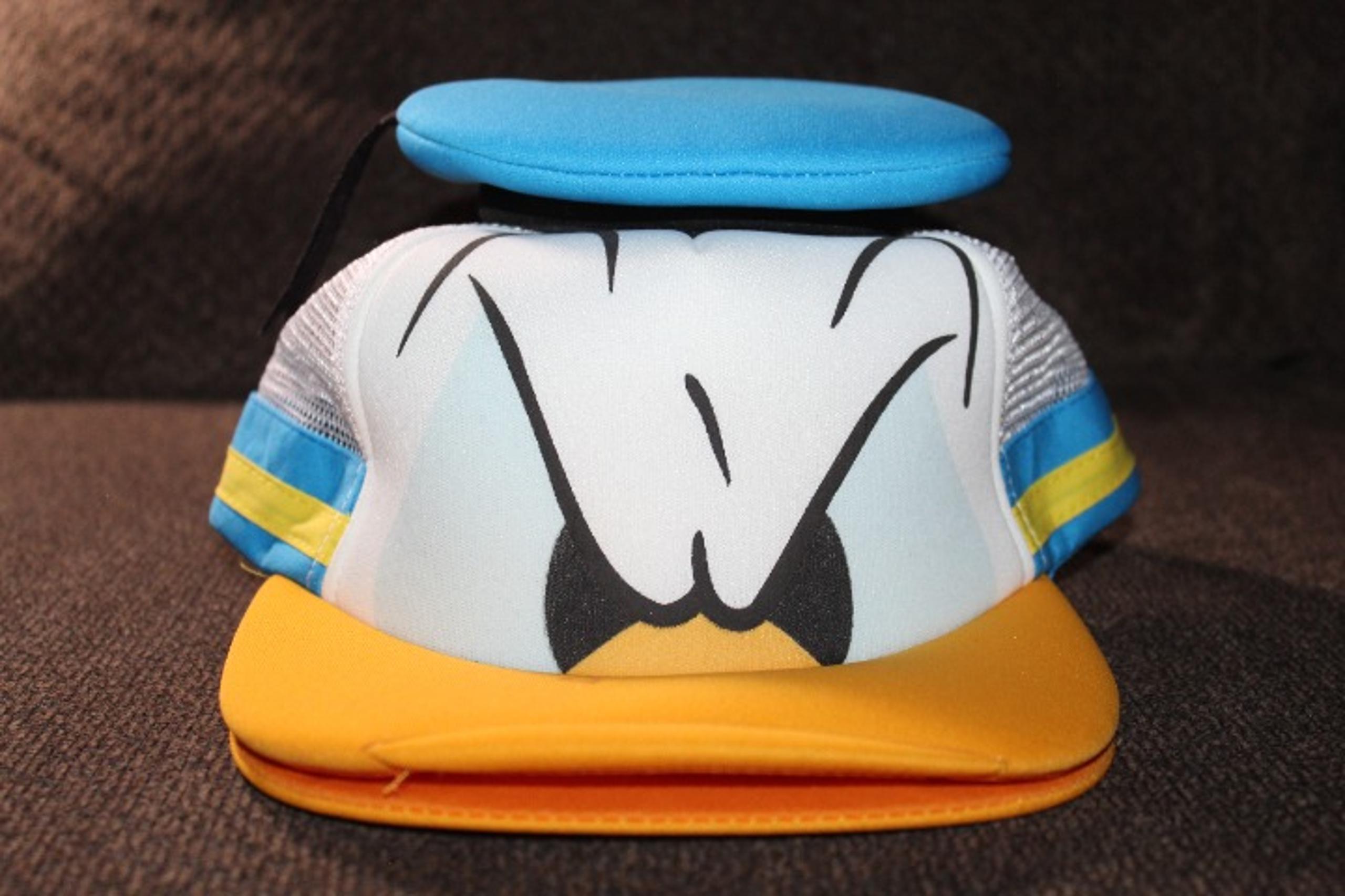 disney parks Donald duck hat