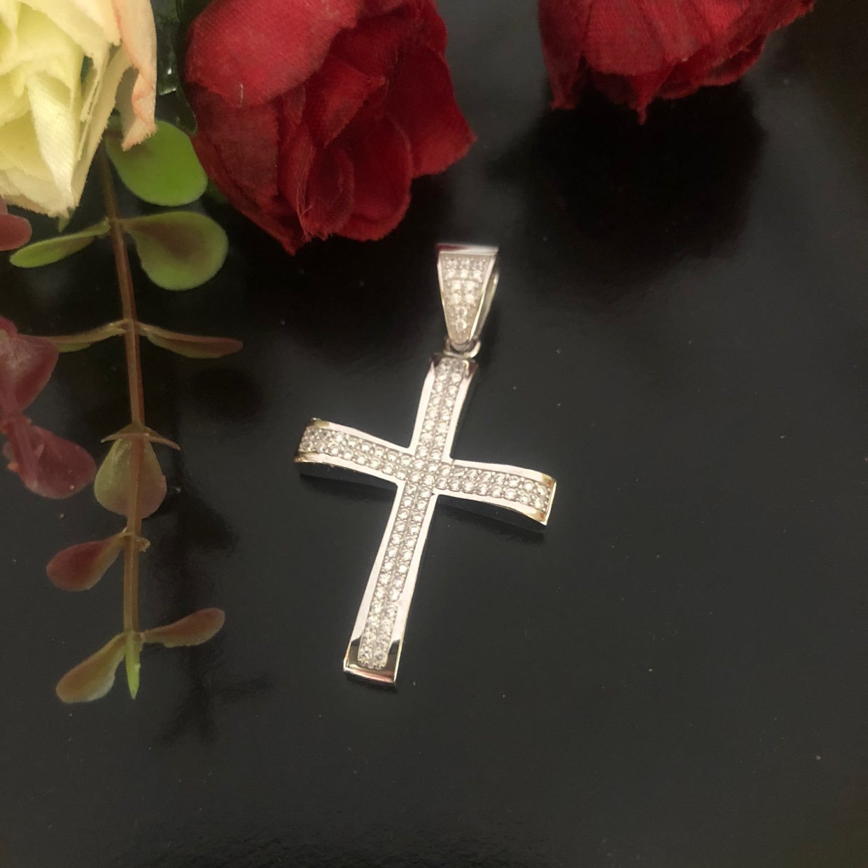 Sterling silver 925 stamped Austrian Cry