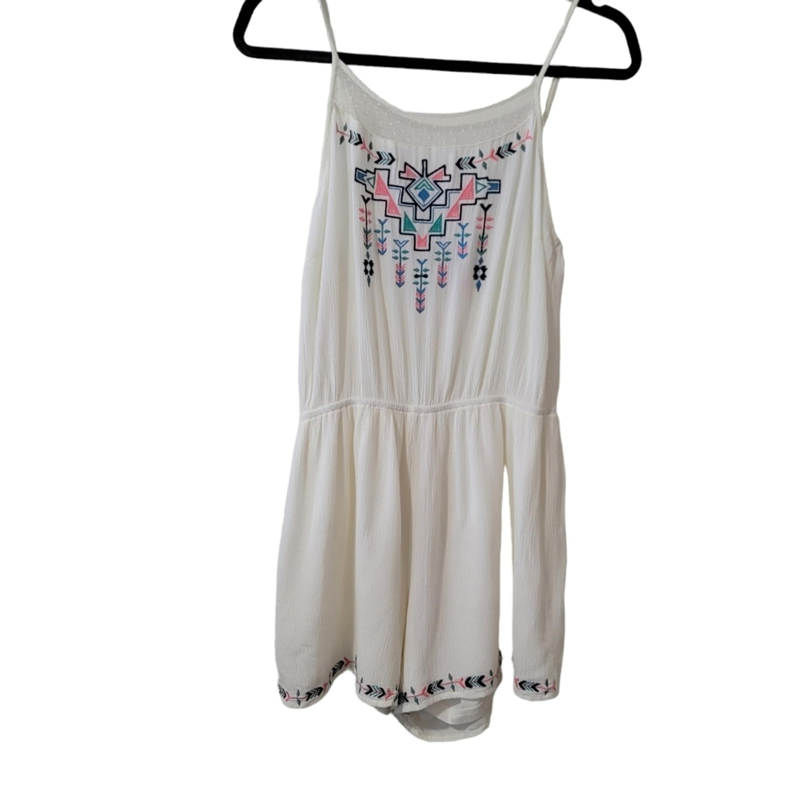 Flying Tomato Cream Tribal Aztec Embroidered Romper Sz M