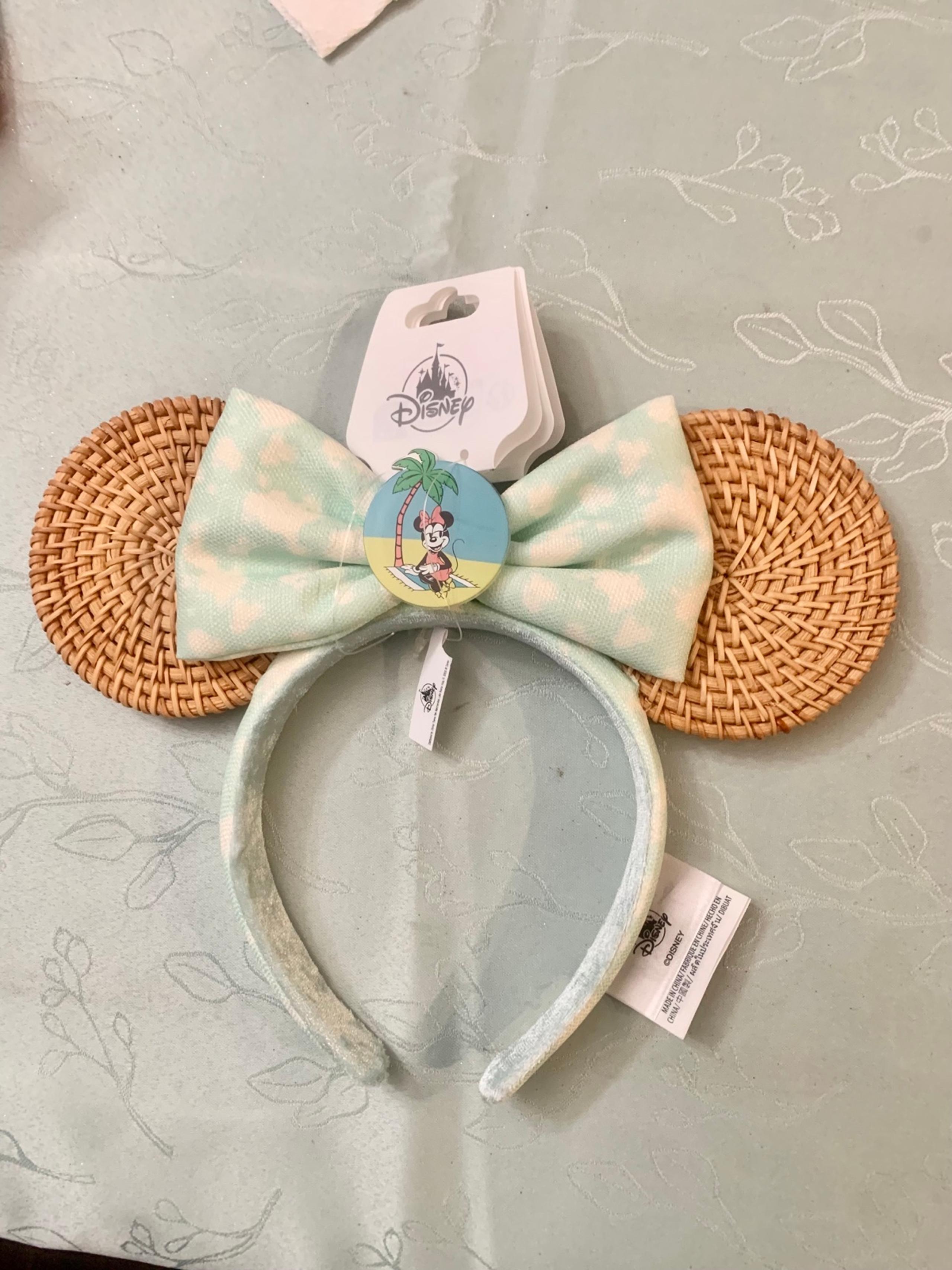 New 2024 Disney Parks Minnie
NWT Mouse Tropical Summer
Rattan Ears Headband