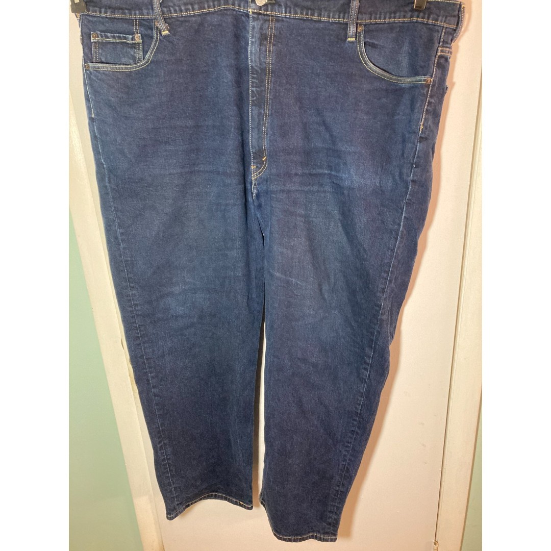 Levi's 550 Jeans - Blue Denim Men's SIZE W54 L32 Fantastic Condition!