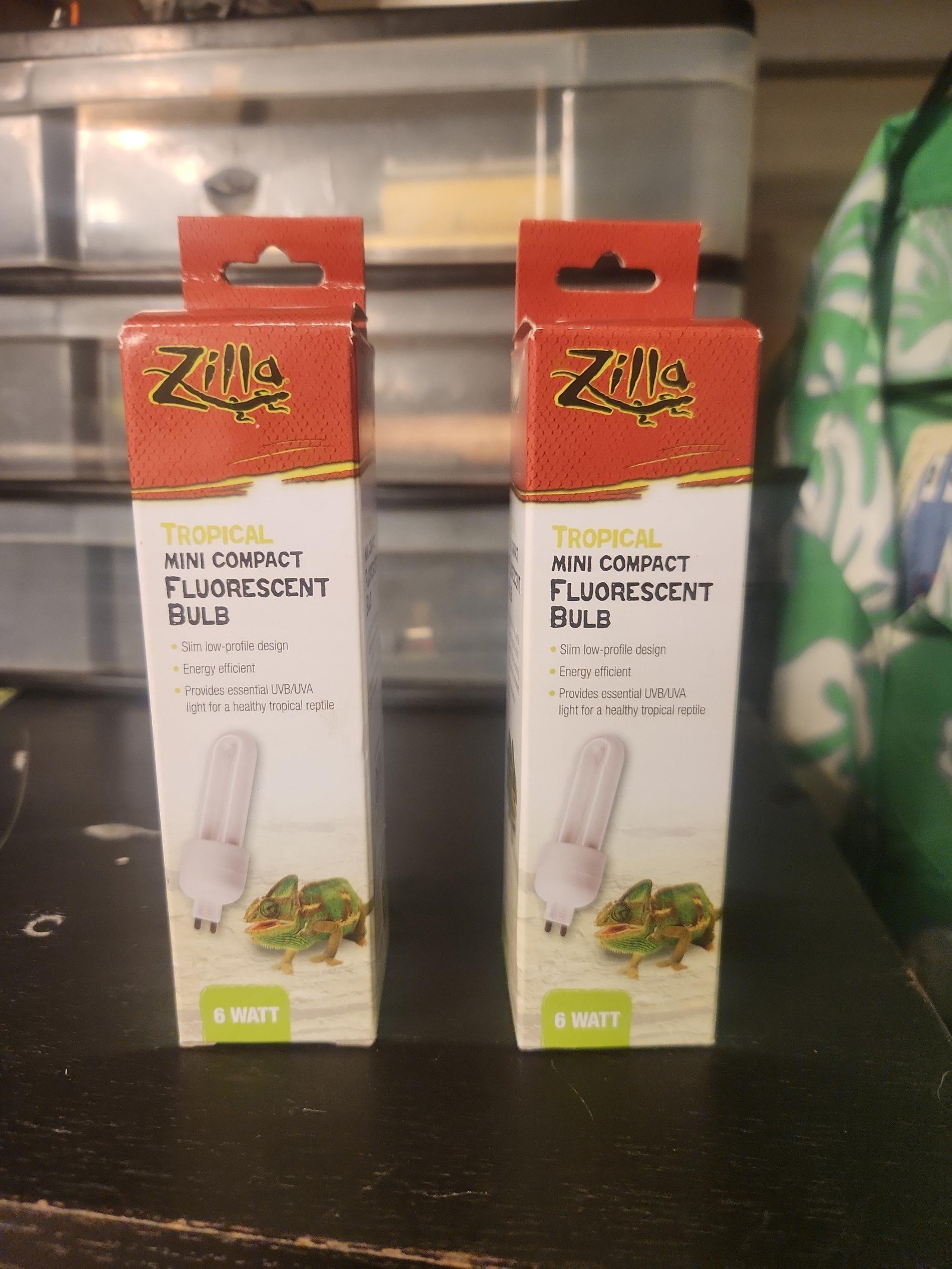 Zilla Tropical Mini Compact Fluorescent Bulb 6w