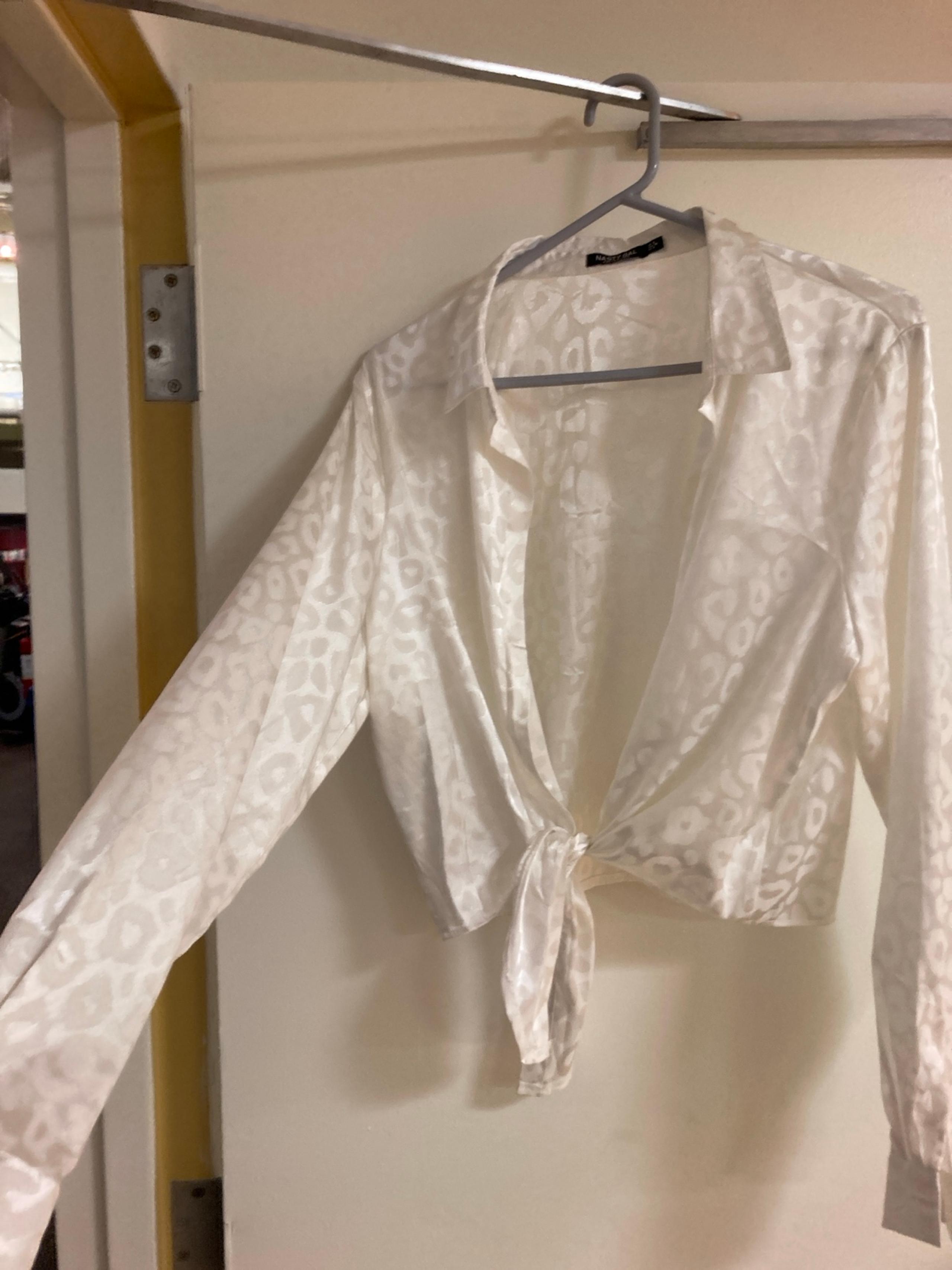White silky Leopard front Tie Dressy Blouse
