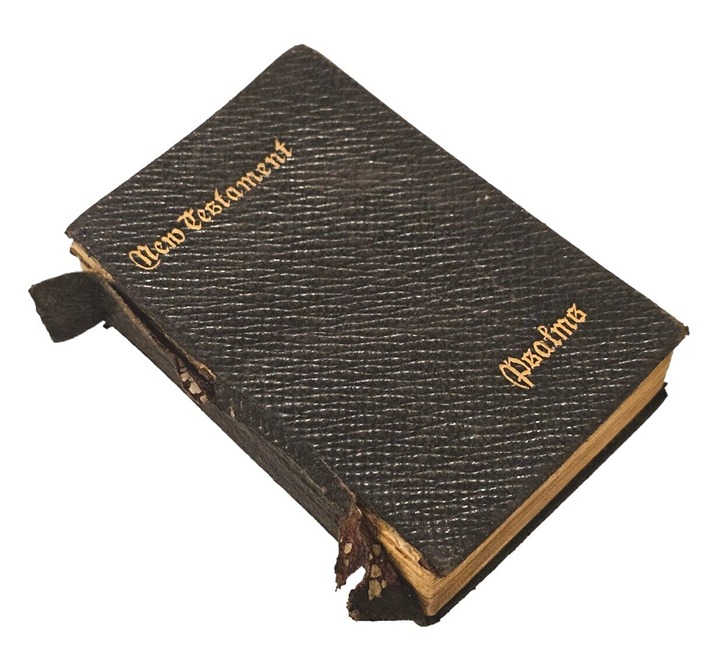 Antique CAMBRIDGE Pocket BIBLE NEW TESTAMENT PSALMS LEATHER Bound London Damaged