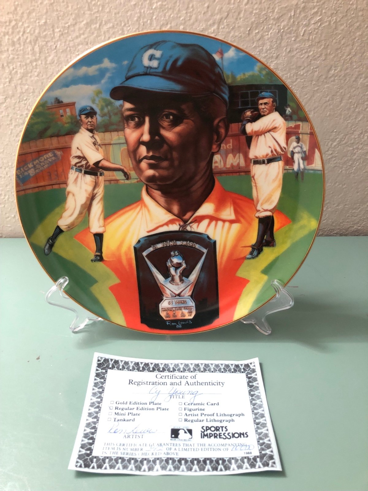 SPORT IMPRESSIONS 10 1/4”COLLECTOR plate CY YOUNG by Ron Lewis 1988 Edition