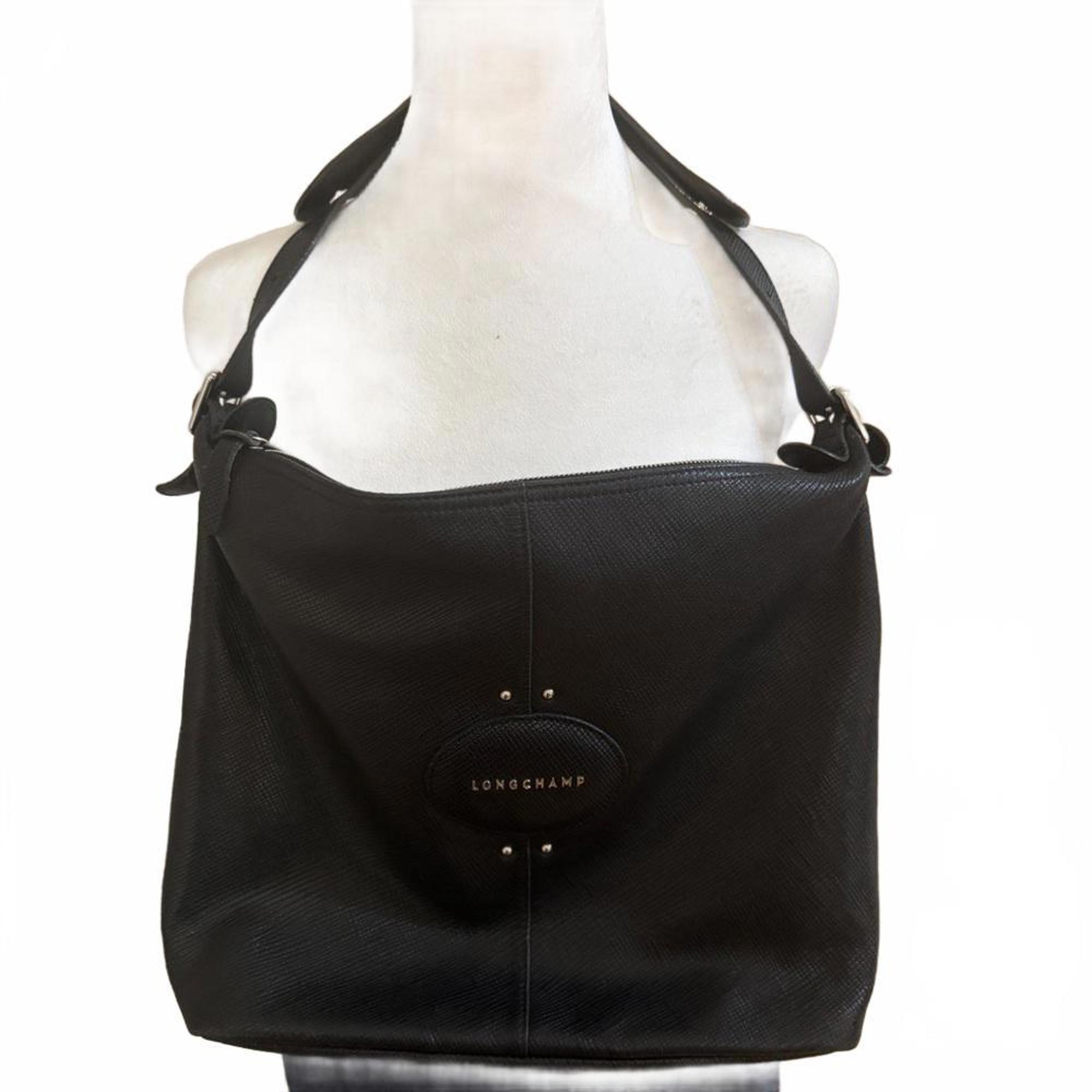 Beautiful, Authentic Longchamp Black Leather Shoulder Bag