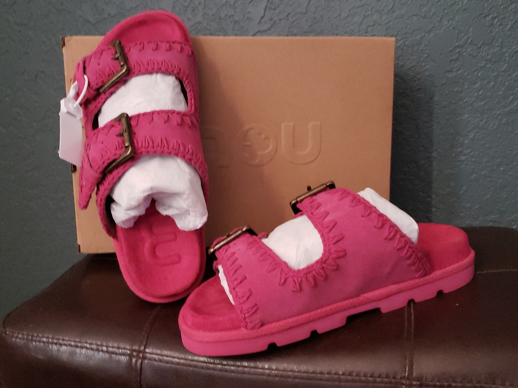 MOU Fushia Sandal