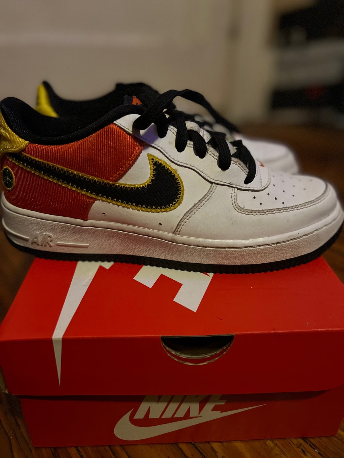 Nike Air Force 1 Low 07 Lv8 Raygun White Black Orange
