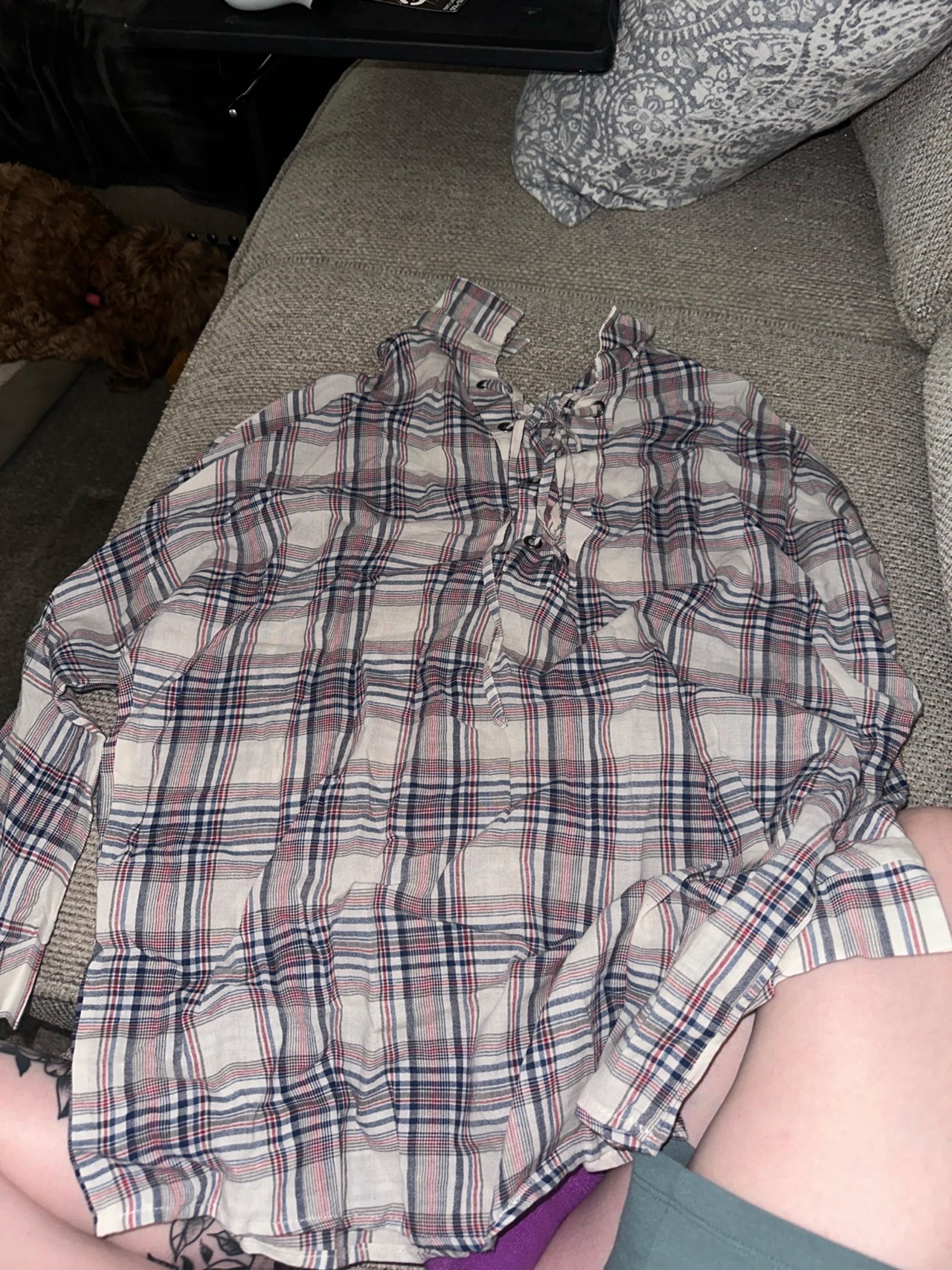 NWT flannel pullover size small