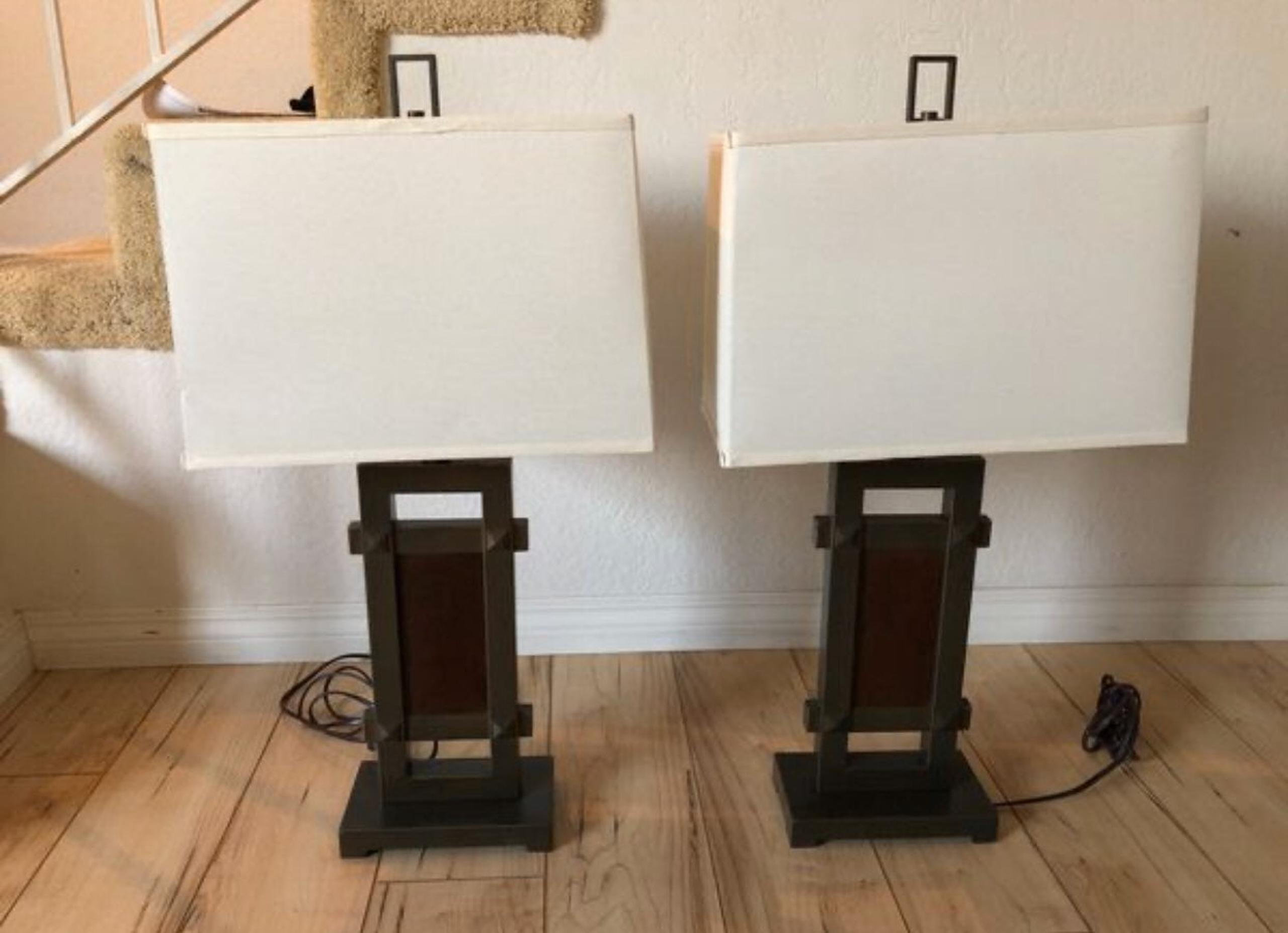 2 Stylish Lamps