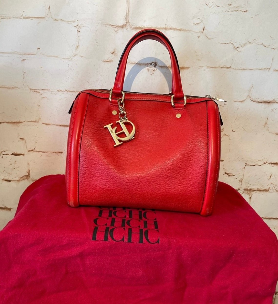 Authentic Carolina herrera red andy 7