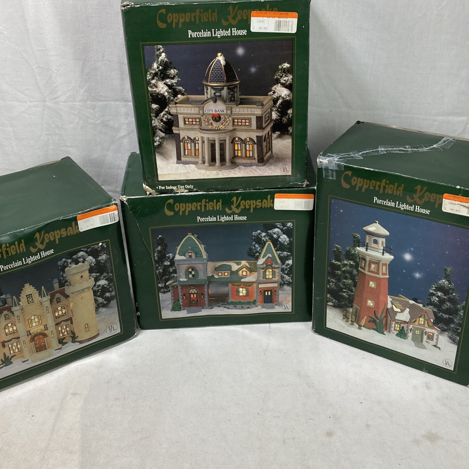 Copper field keepsake Porcelain Buildings lot