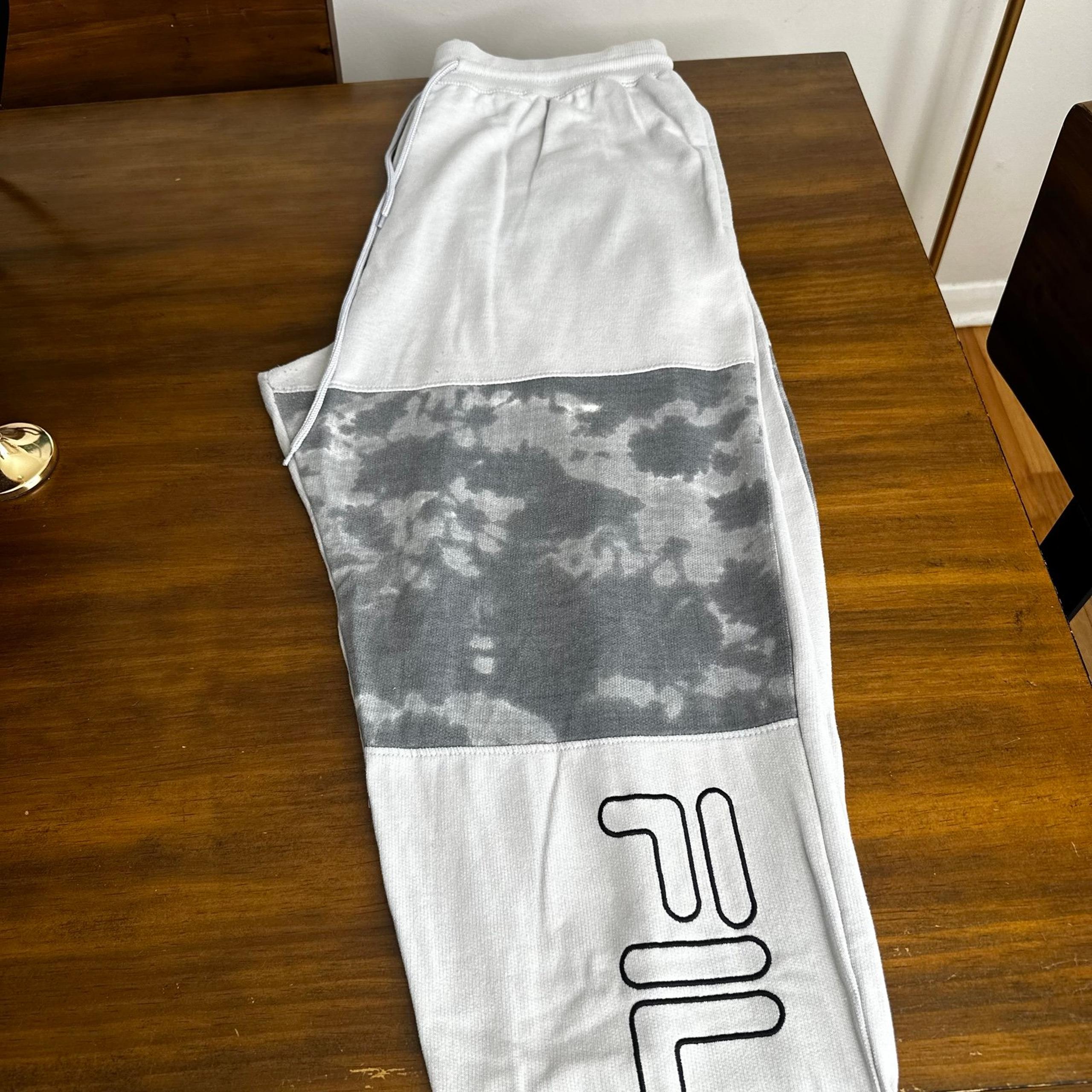 Men’s Fila Sweatpants 1XL