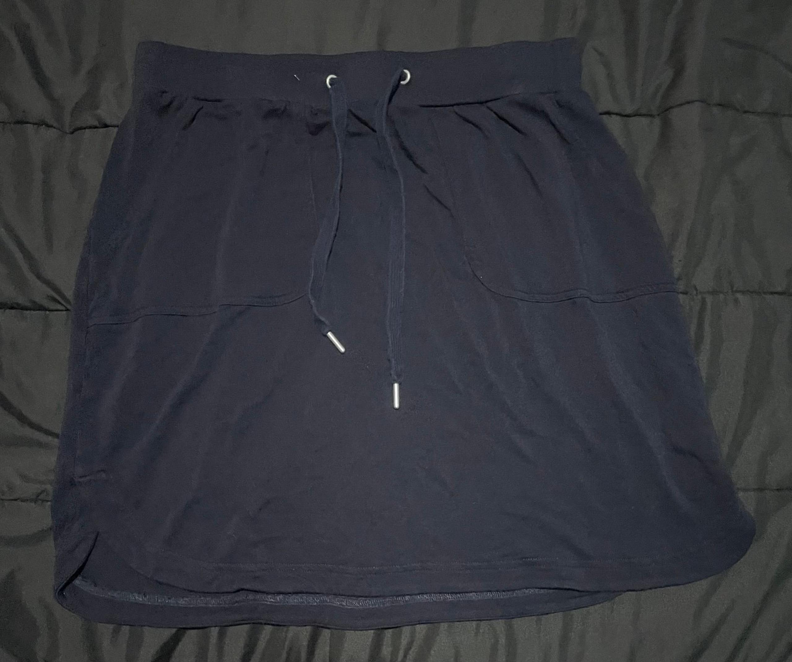 90s y2k Liz Claiborne athletic sporty mini navy blue skirt
