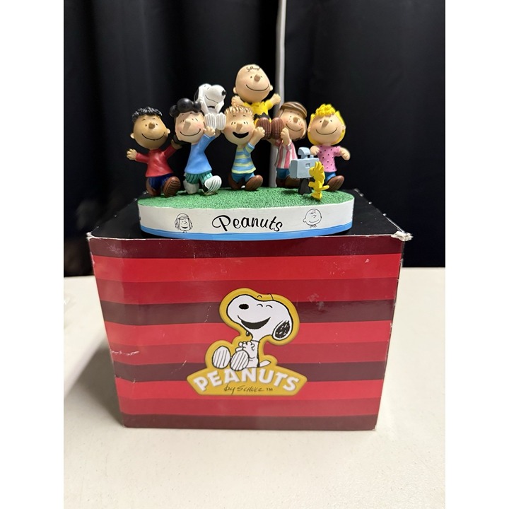 Westland Giftware Snoopy Peanuts Gang Photo Figurine #20701