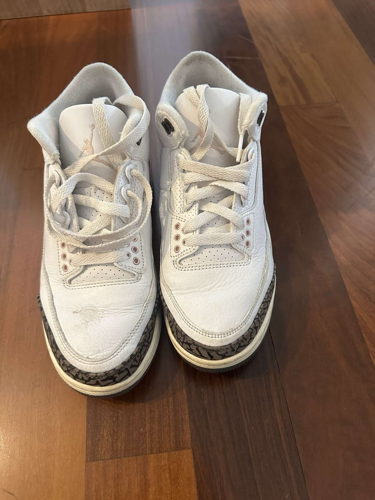 Jordan 4s