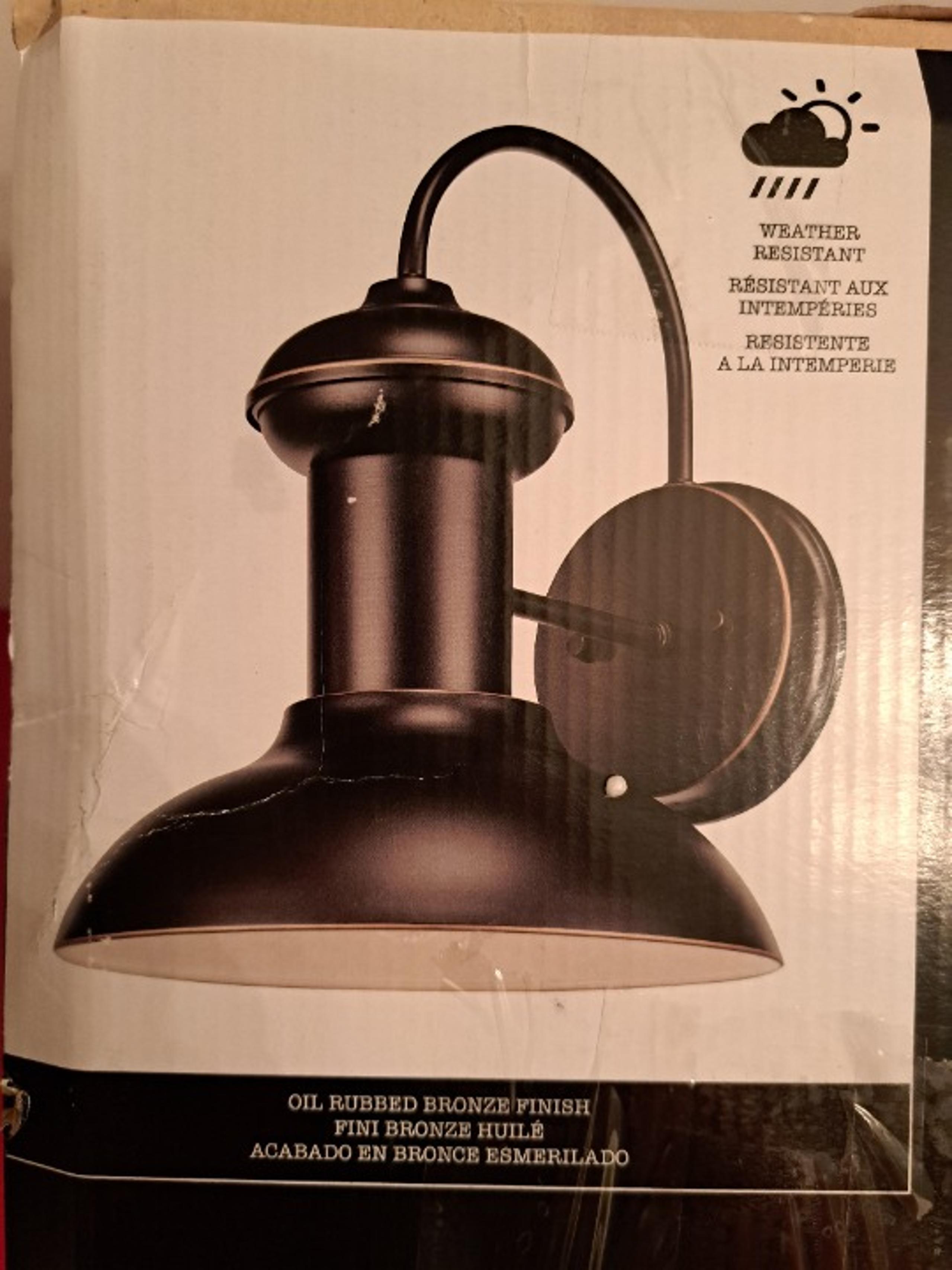 GLOBE ELECTRIC Jameson Oil-Rubbed Bronze Vintage 1-Light Wall Sconce BNIB