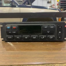 2002-2005 FORD EXCURSION AC CLIMATE TEMPERATURE FRONT DASH AT ELECTRIC CONTROL