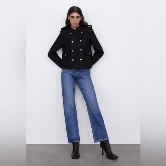 NWT ZARA HIGH RISE STRAIGHT LEG JEANS *SIZE 2*