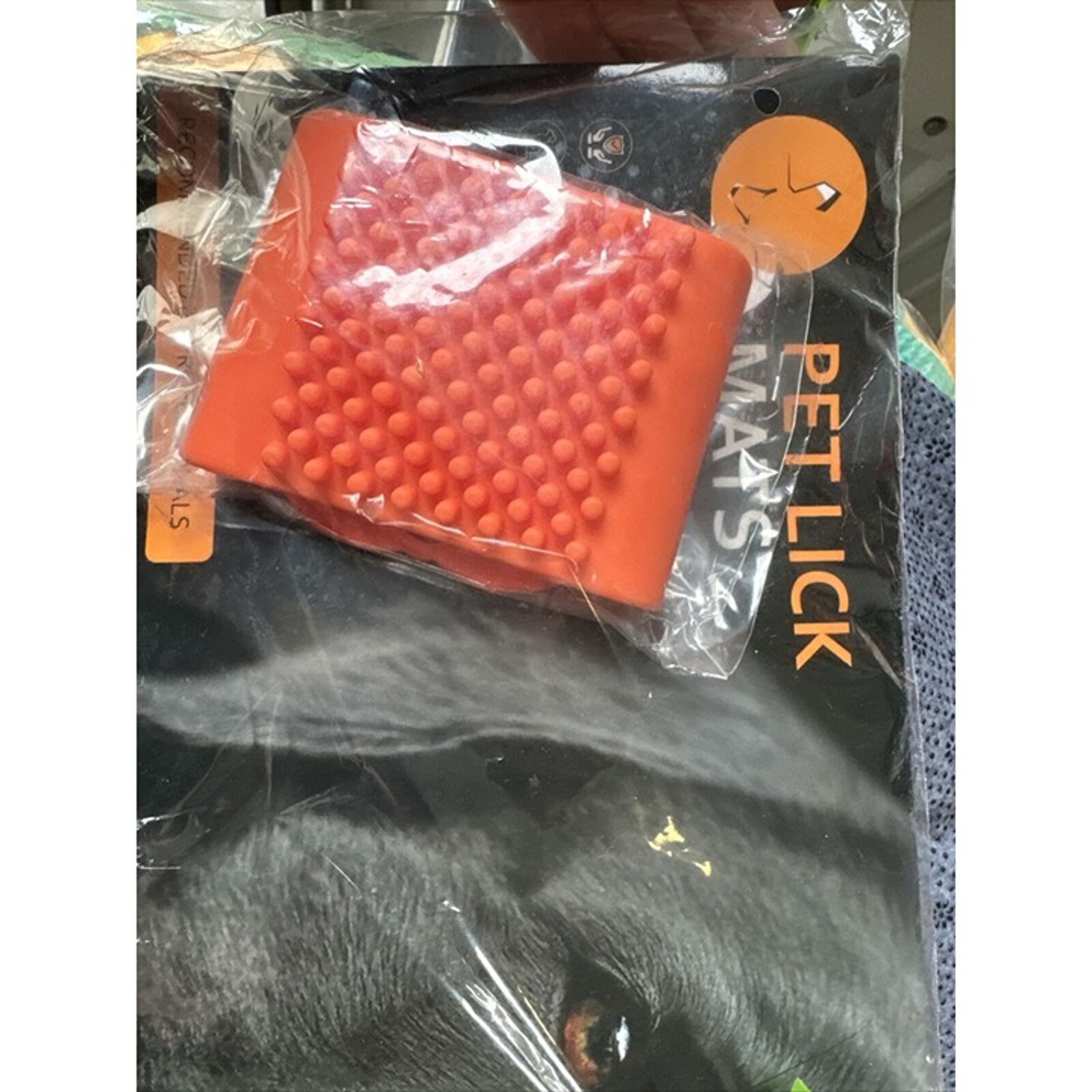 Pet Lick Mat With Massager In Orange. Puppies. Dogs. Food Grade Silicone NonSlip