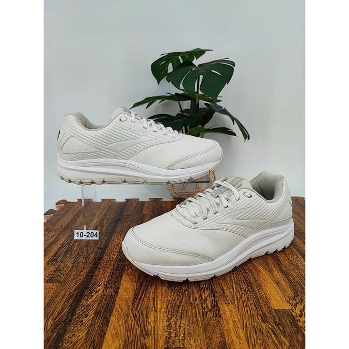 Brooks Women's Addiction Walker White Leather Athletic Shoes Size 10 US