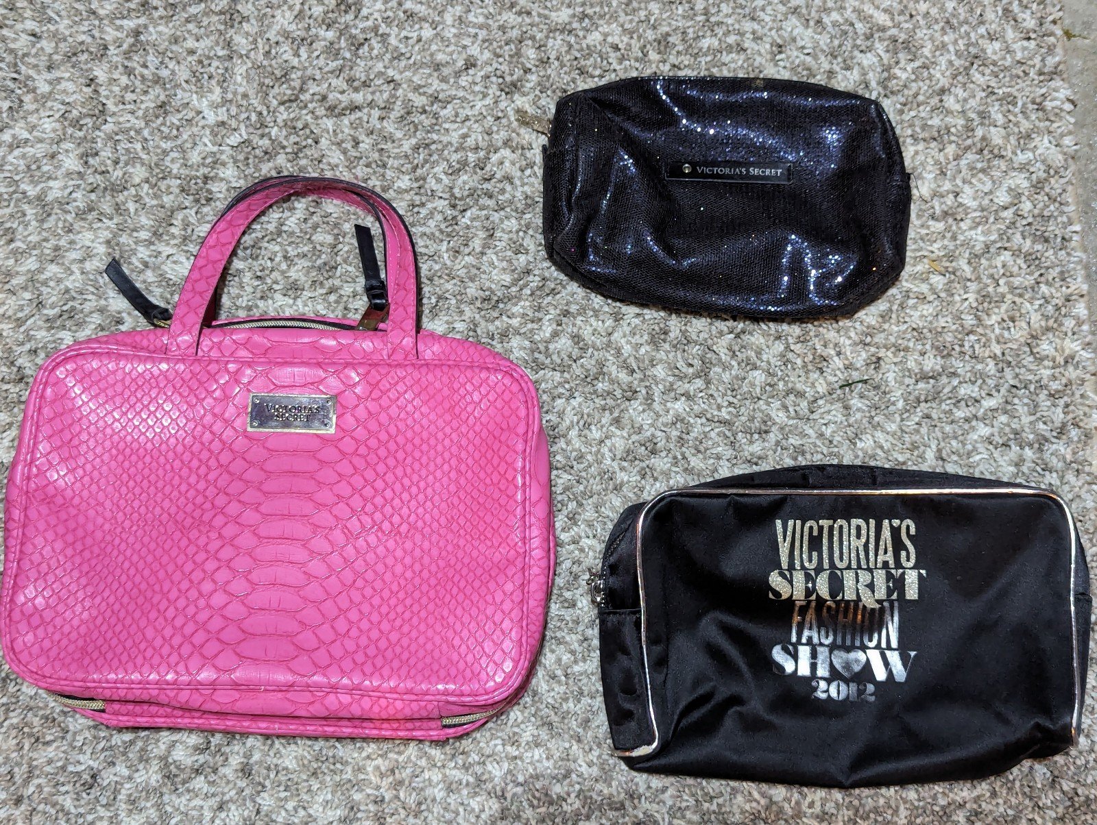 Victoria's secret makeup bag lot