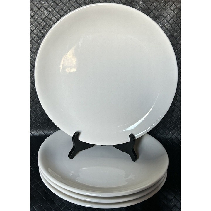 Buffalo Dinner Plates Set Of 4 Vintage 1980s Ivory Color Smooth Surface VGUC