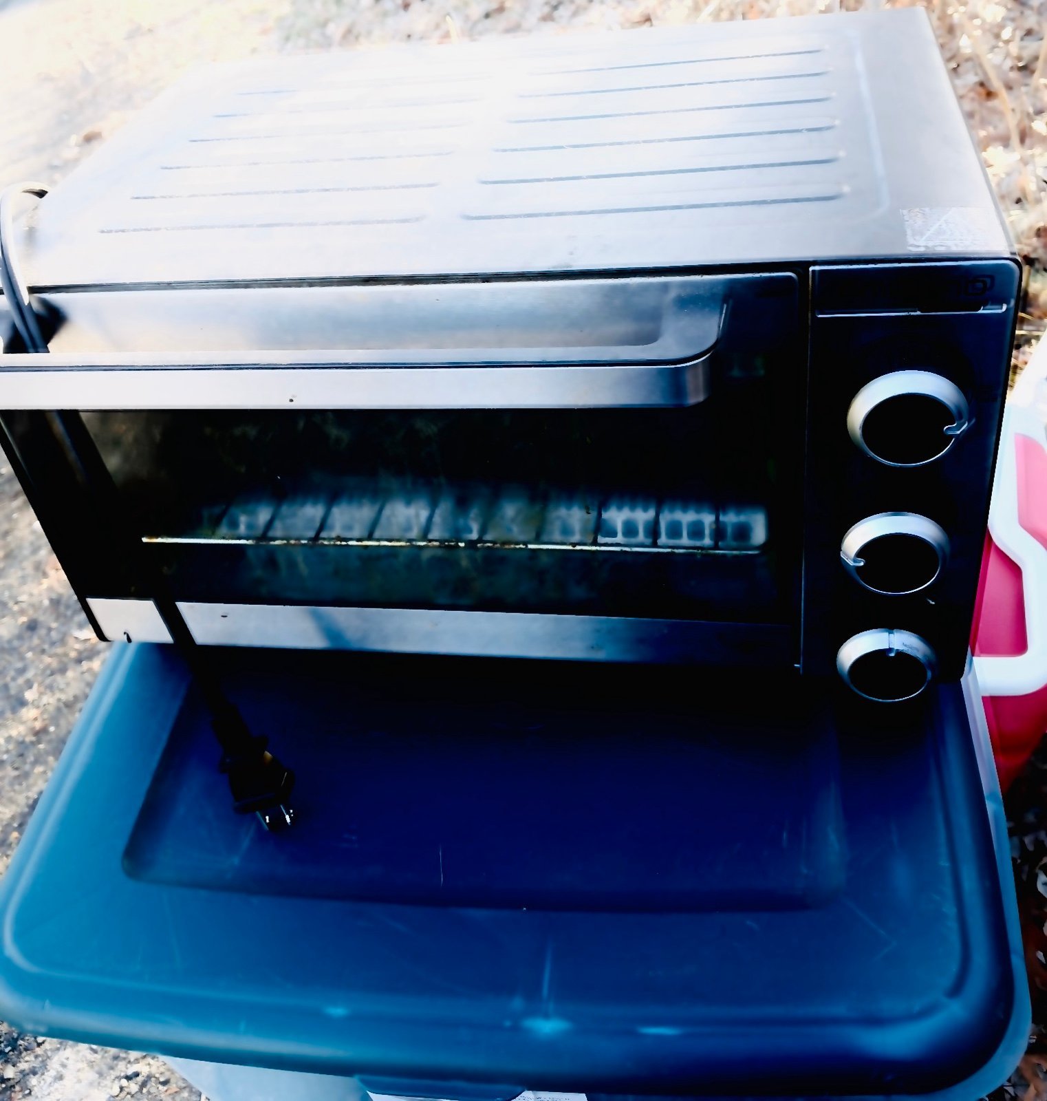 Like New Fully Functional Toaster Oven (450°) & 3 Racks with 3 Settings