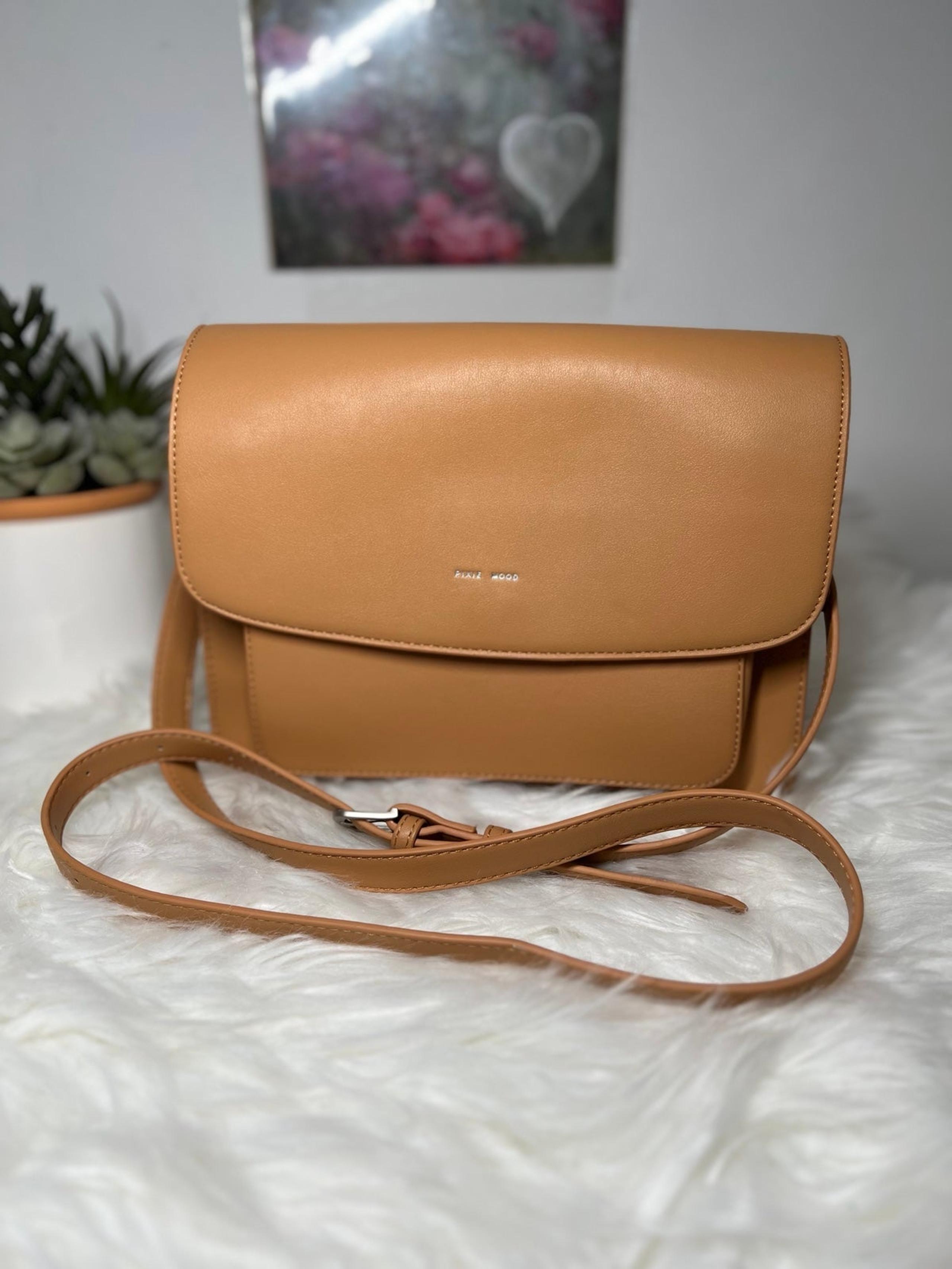 NWT Pixie Mood Zoe Crossbody bag Honey Vegan Leather