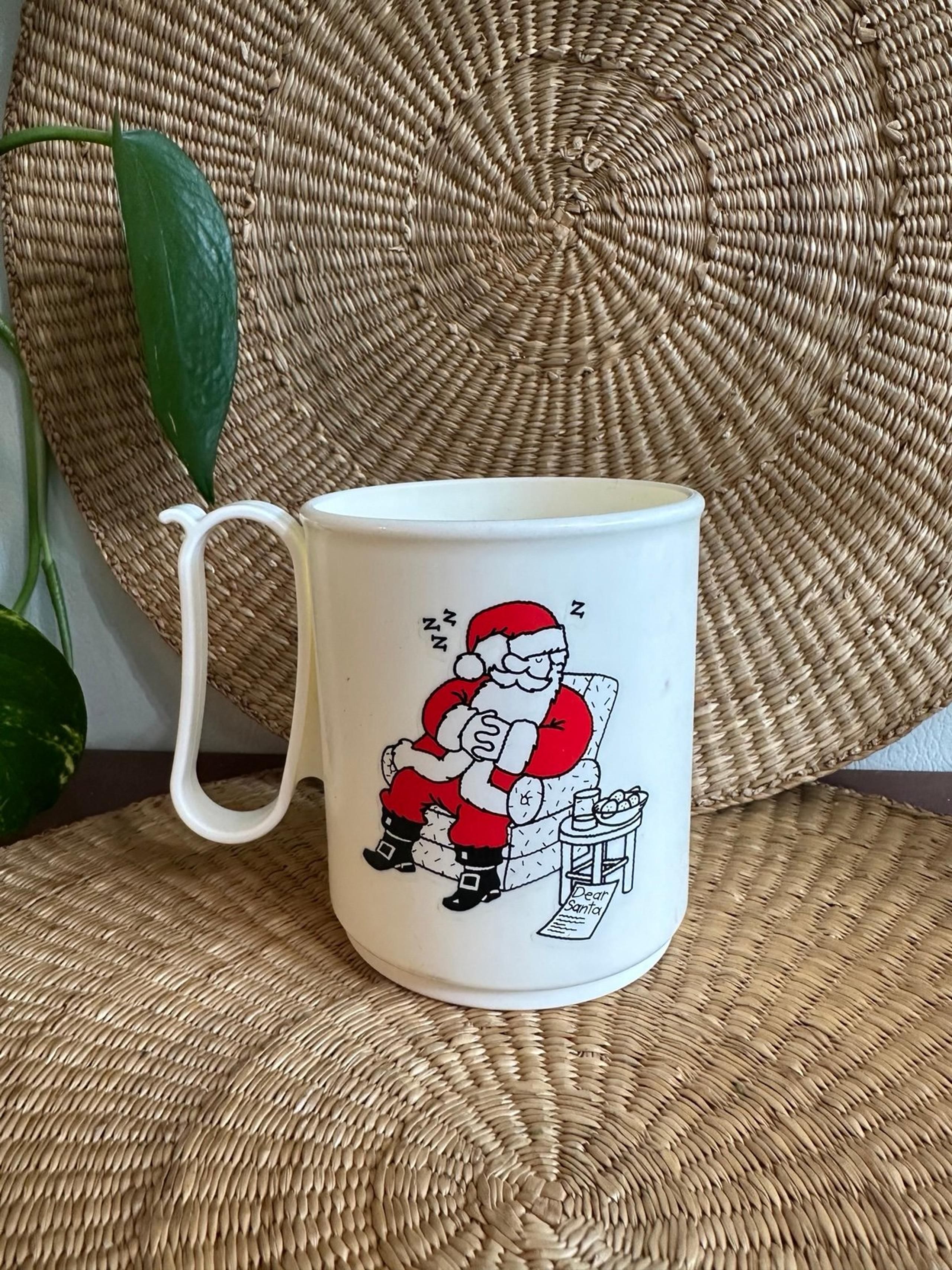 Santa Christmas plastic mug - Tupperware