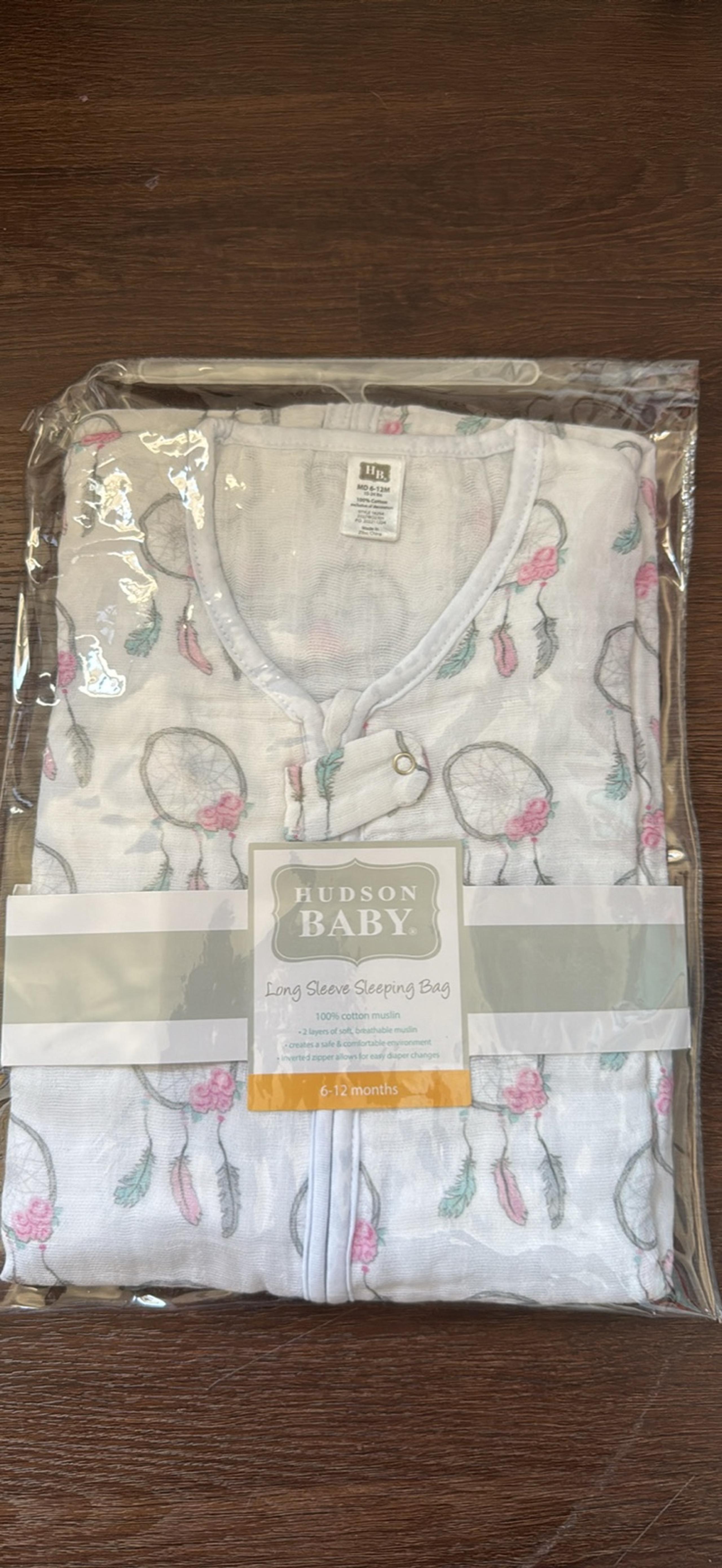 New long sleeve sleeping bag by Hudson baby 6-12 month