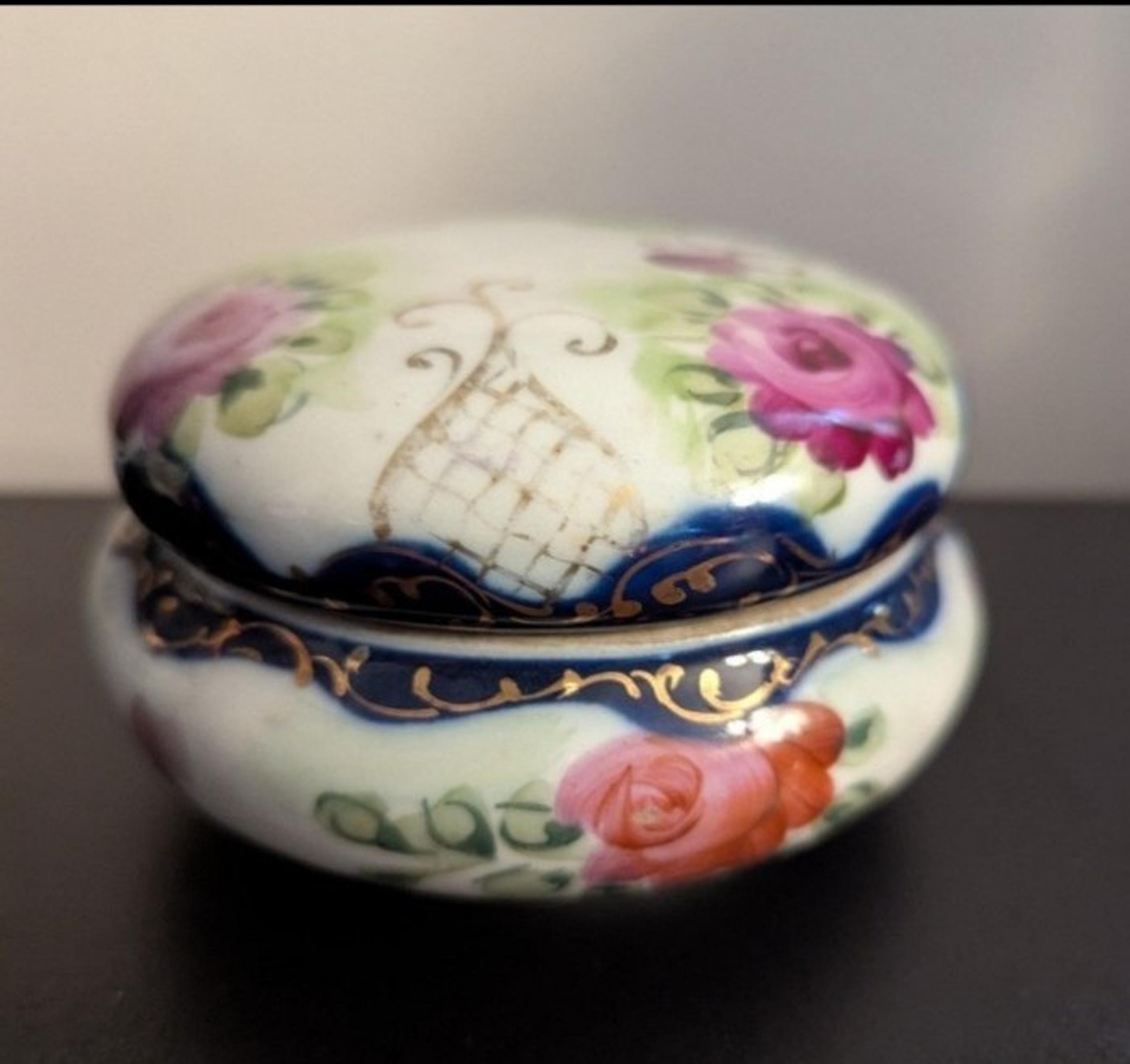 Nippon powder jar