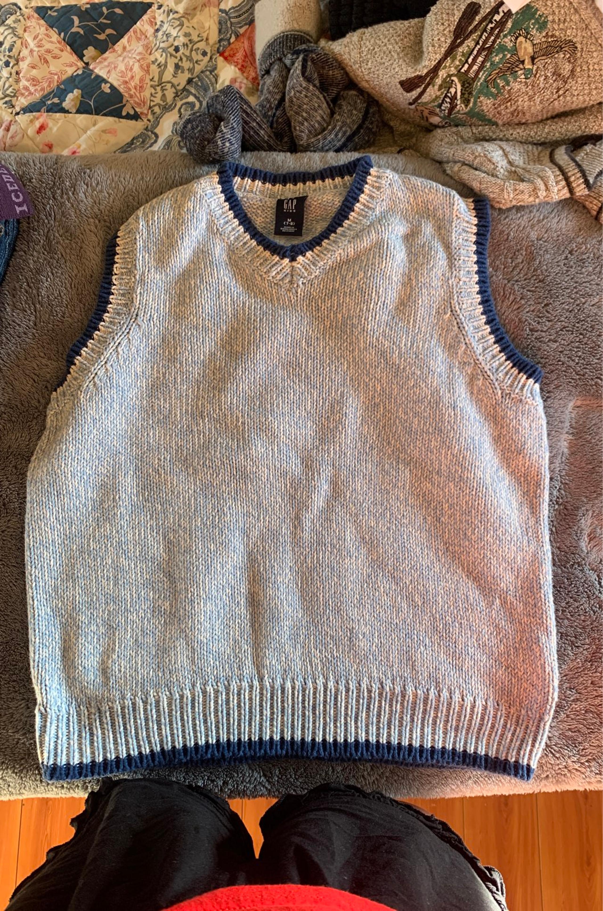Sweater Vest