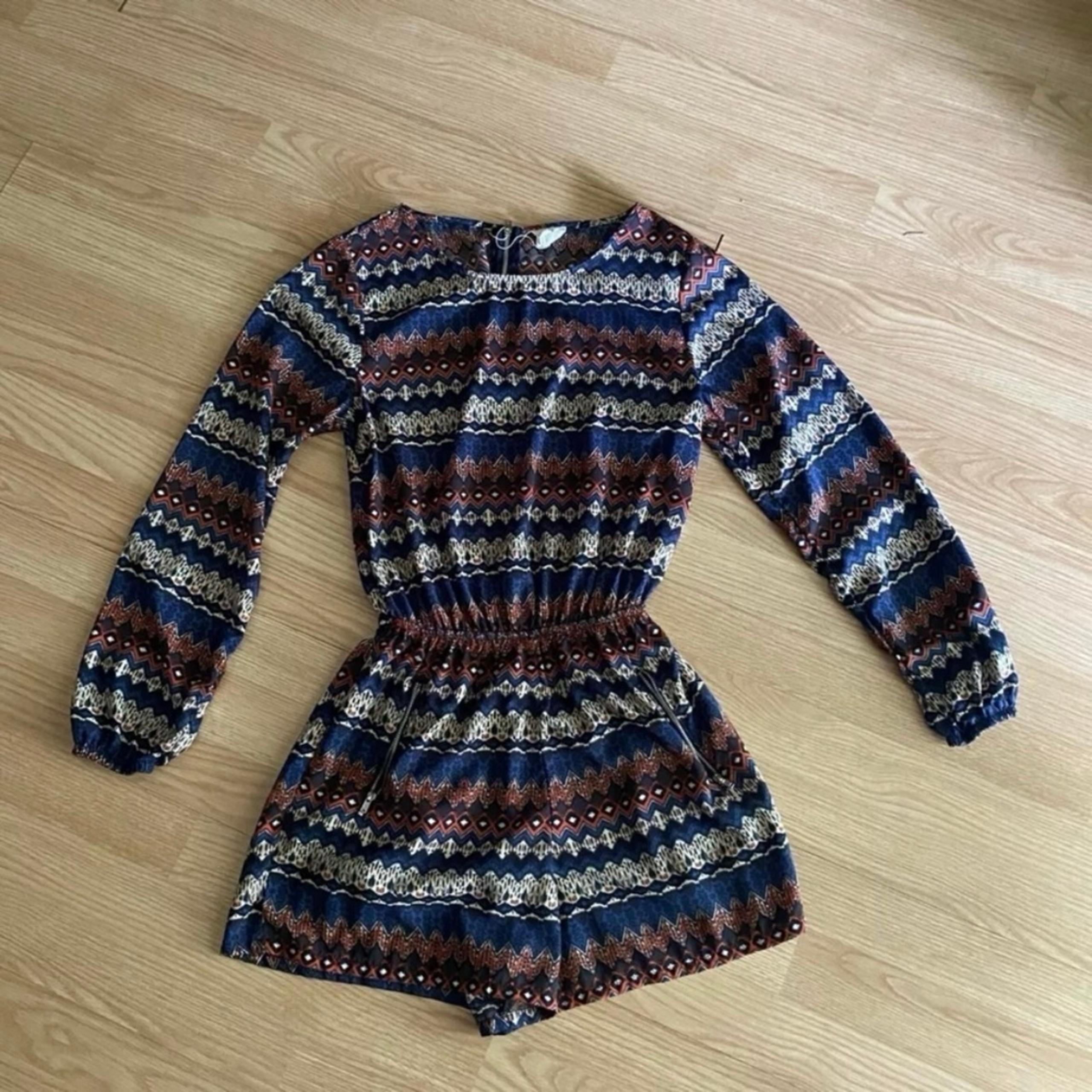 One Clothing Multicolored Boho Long Sleeve Romper Medium