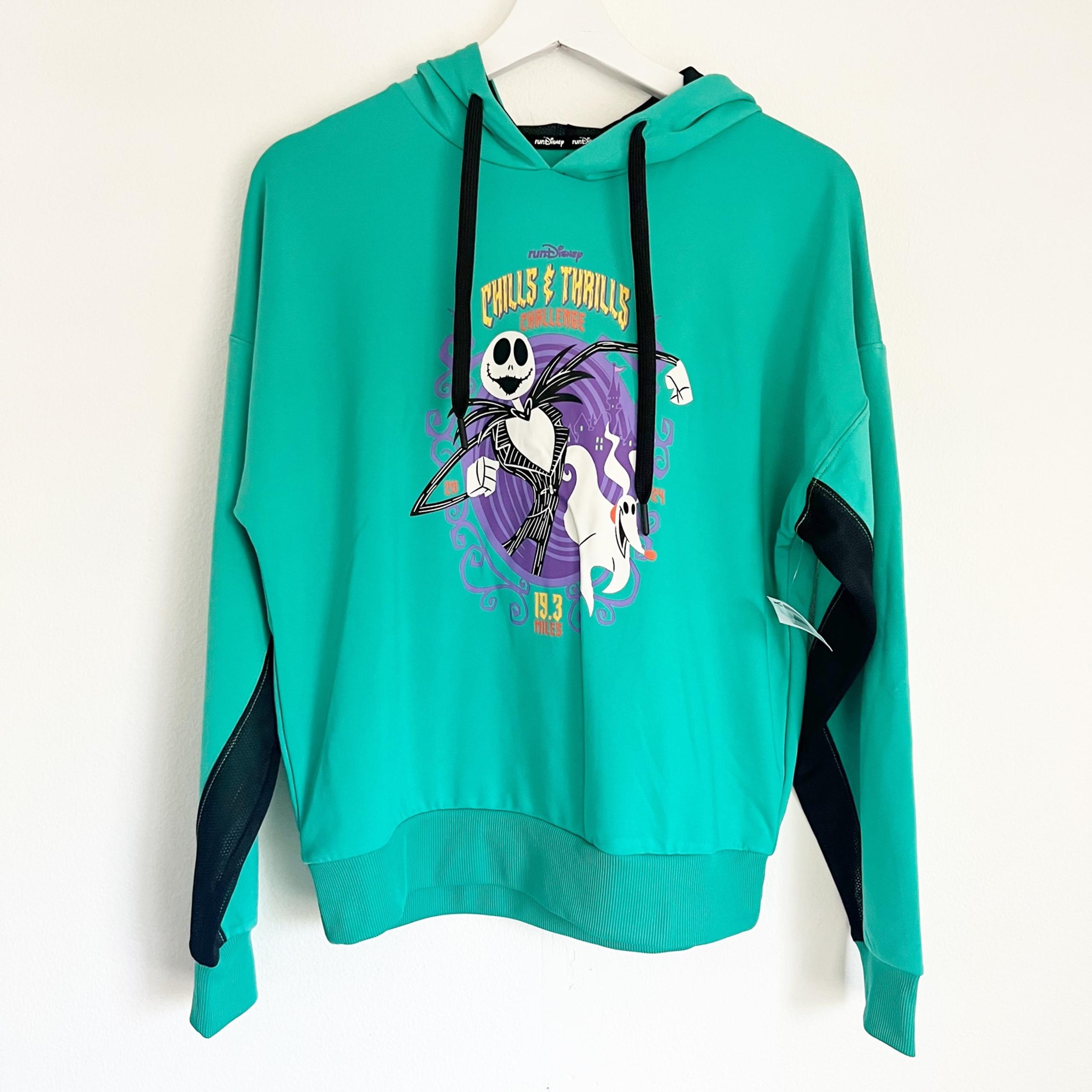 NWT runDisney Chills & Thrills 2024 Halloween Hoodie Sweatshirt Skellington M