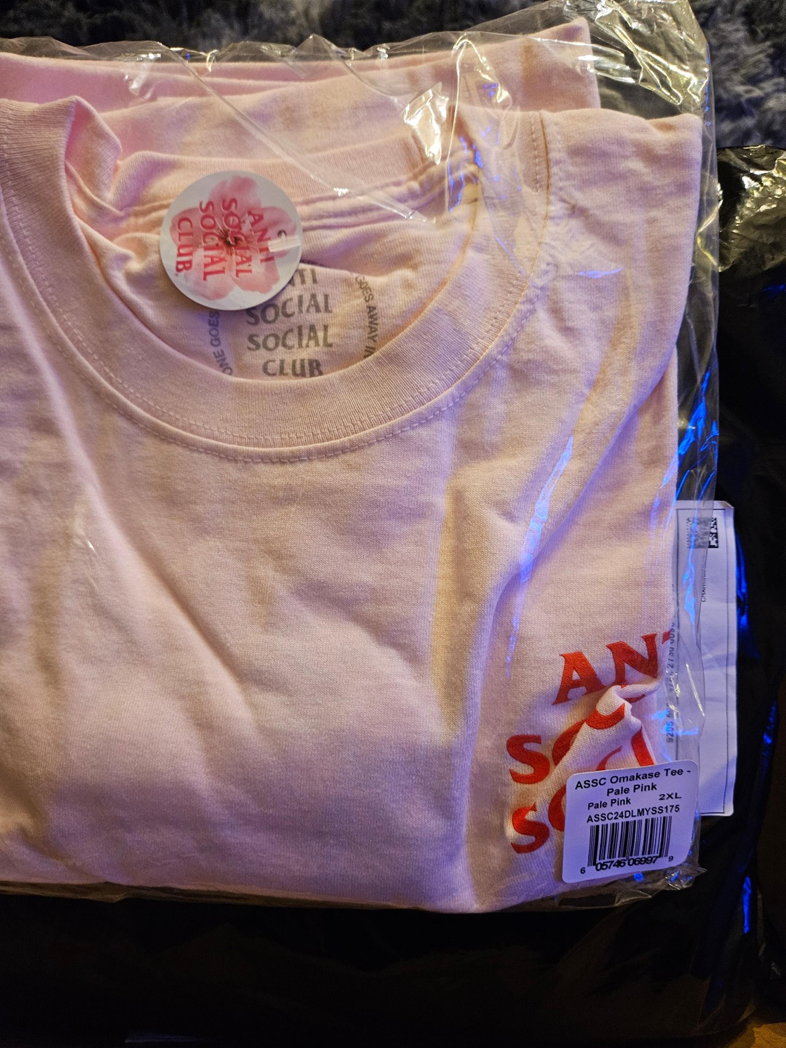 Anti social social club omaske tshirt 2xl in pink