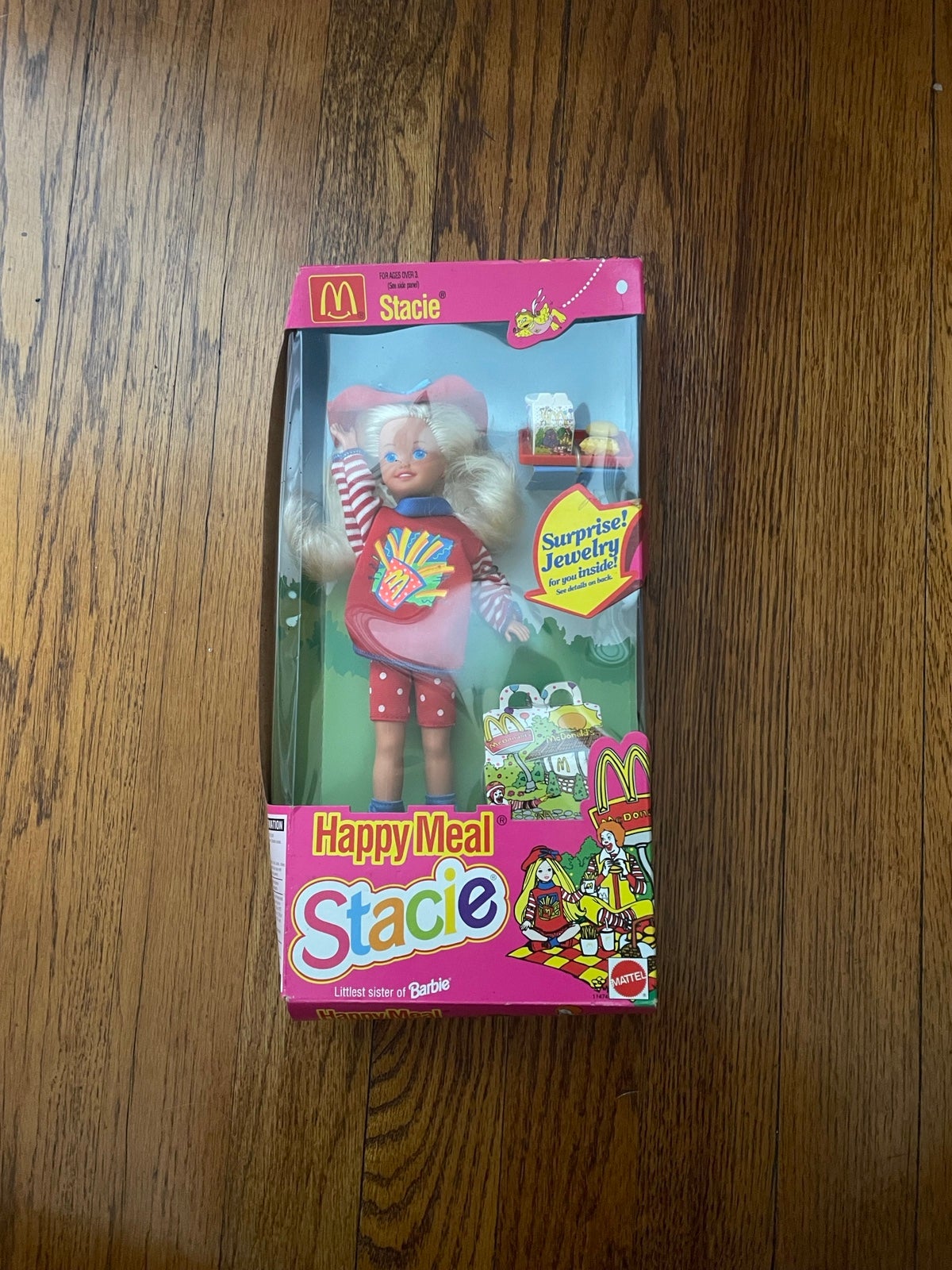 Vintage 1993 Stacie Barbie - New in Box