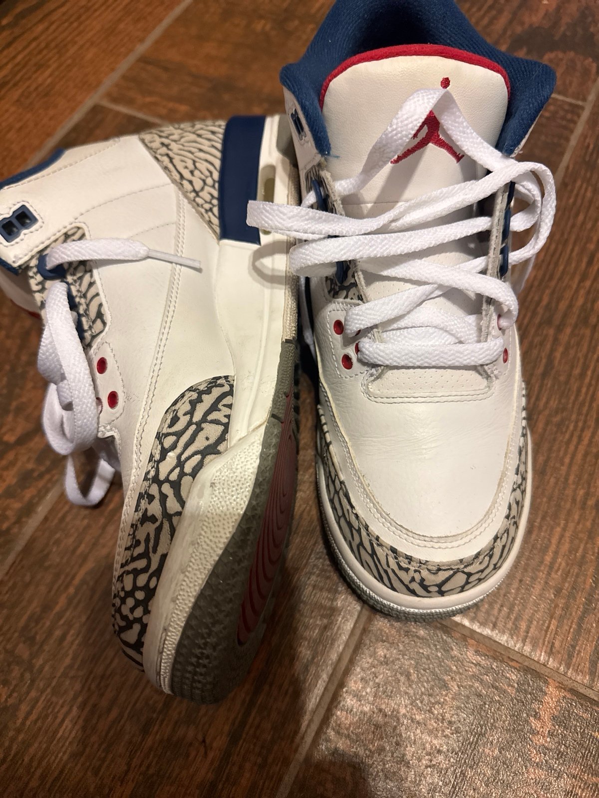 Jordan 3 True Blue