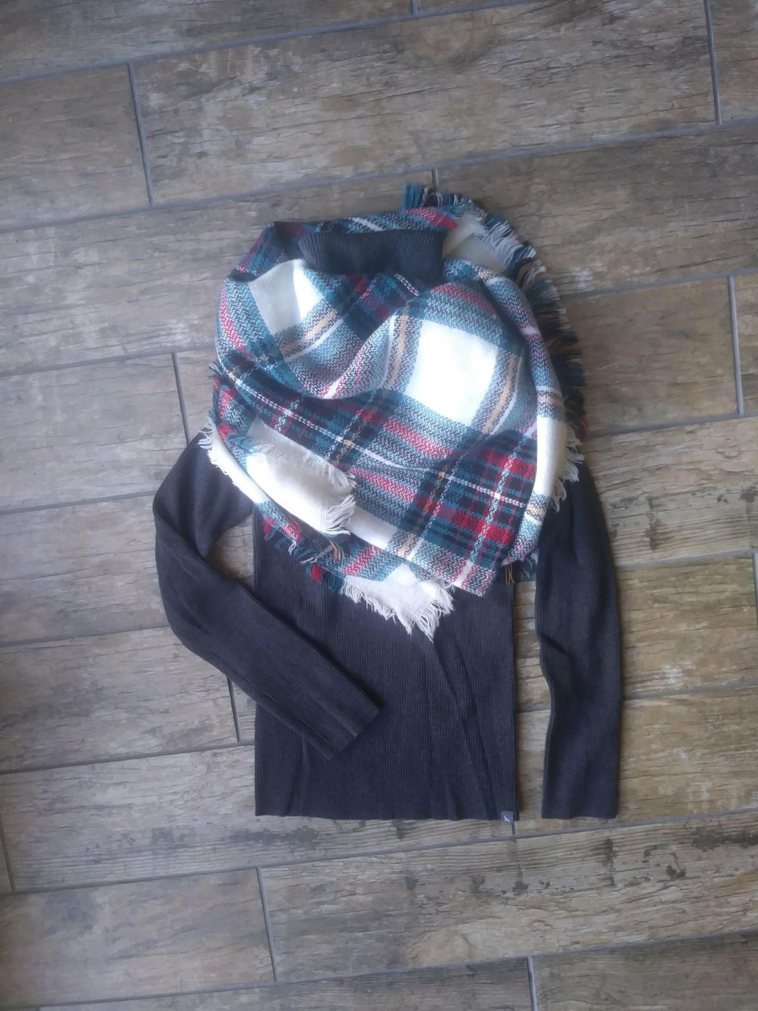 Eddie Bauer Dark Gray Turtleneck Sweater