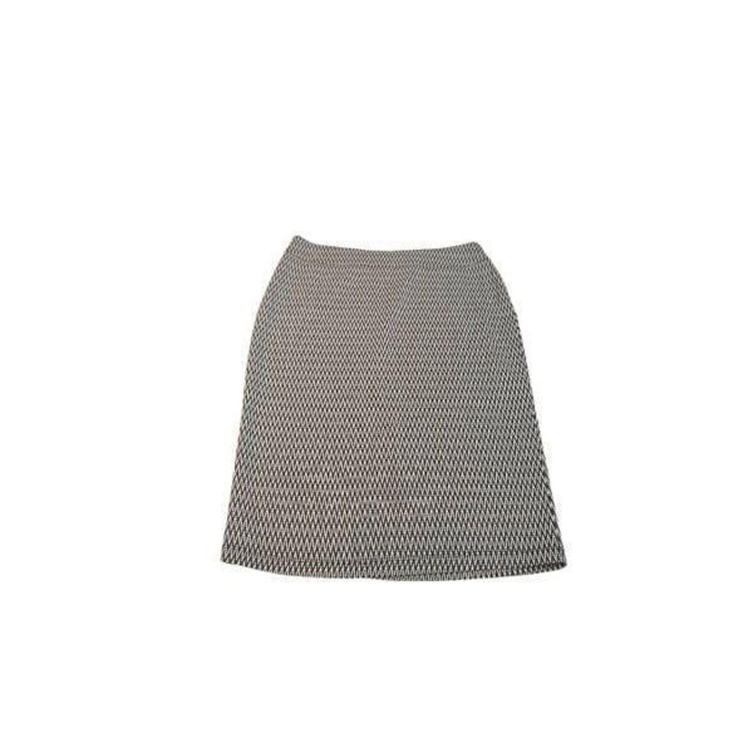 Soho Apparel stretchy knee length pencil skirt medium