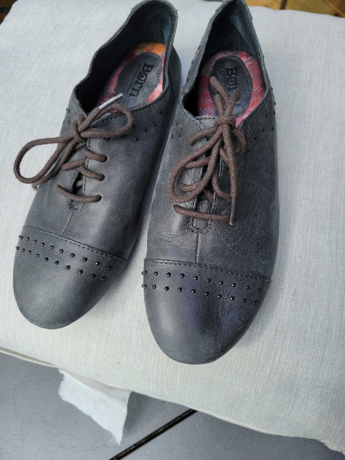 Born Grey Leather Shoes Lace Up Oxfords Sz 7 M WIDE