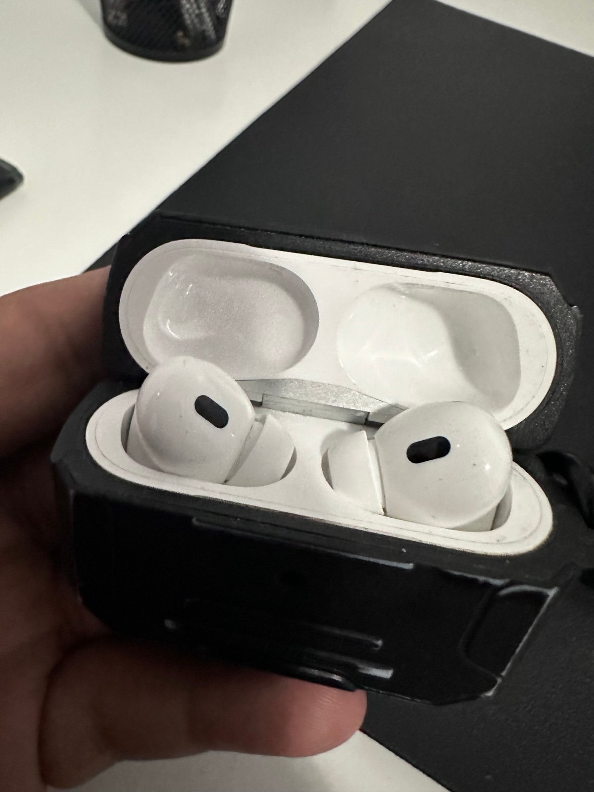 Apple AirPods Pro with Charging Case