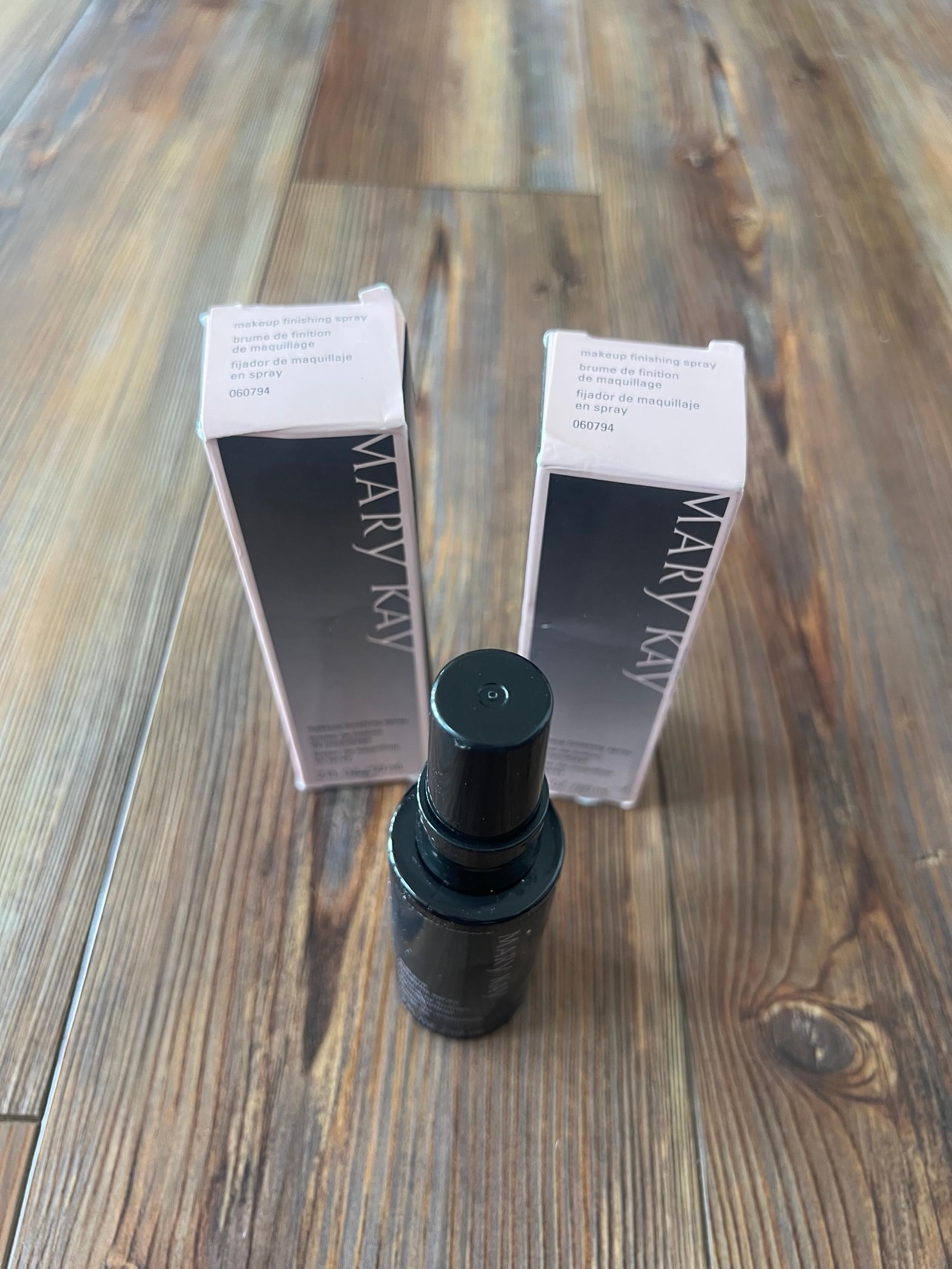 Mary Kay Makeup Finishing Spray - NIB - Full size X 2